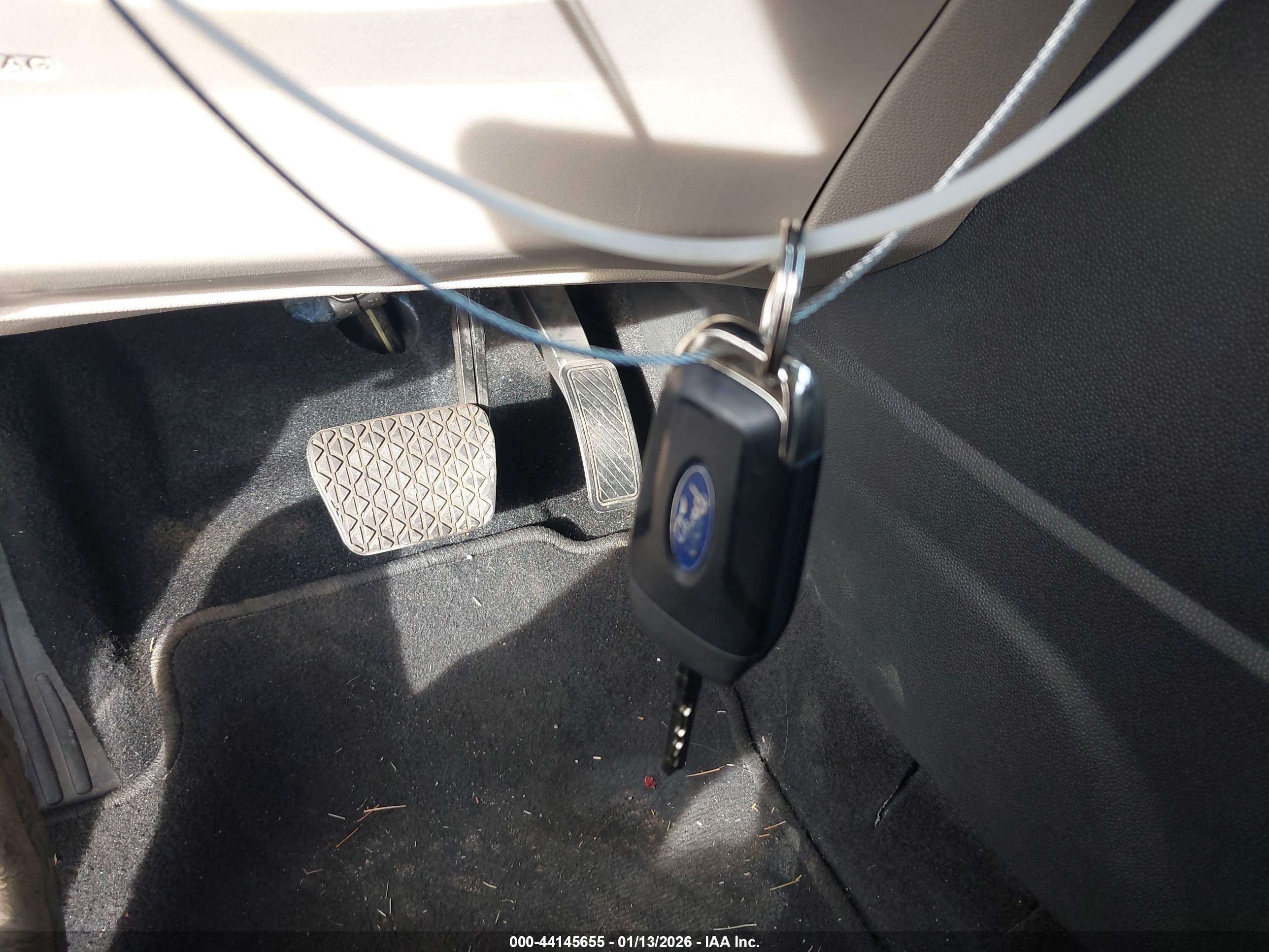FORD ECOSPORT image 11