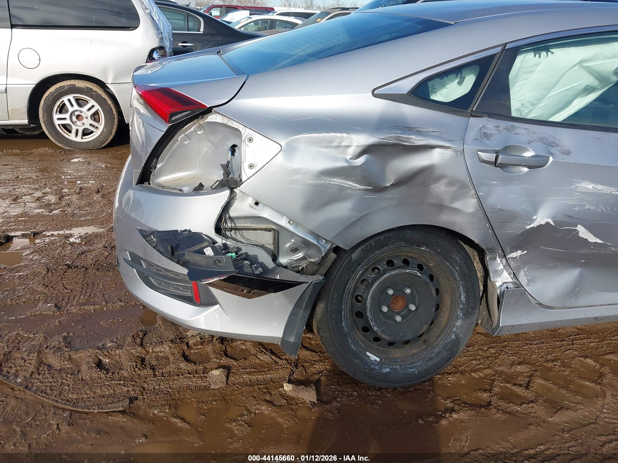 HONDA CIVIC image 6