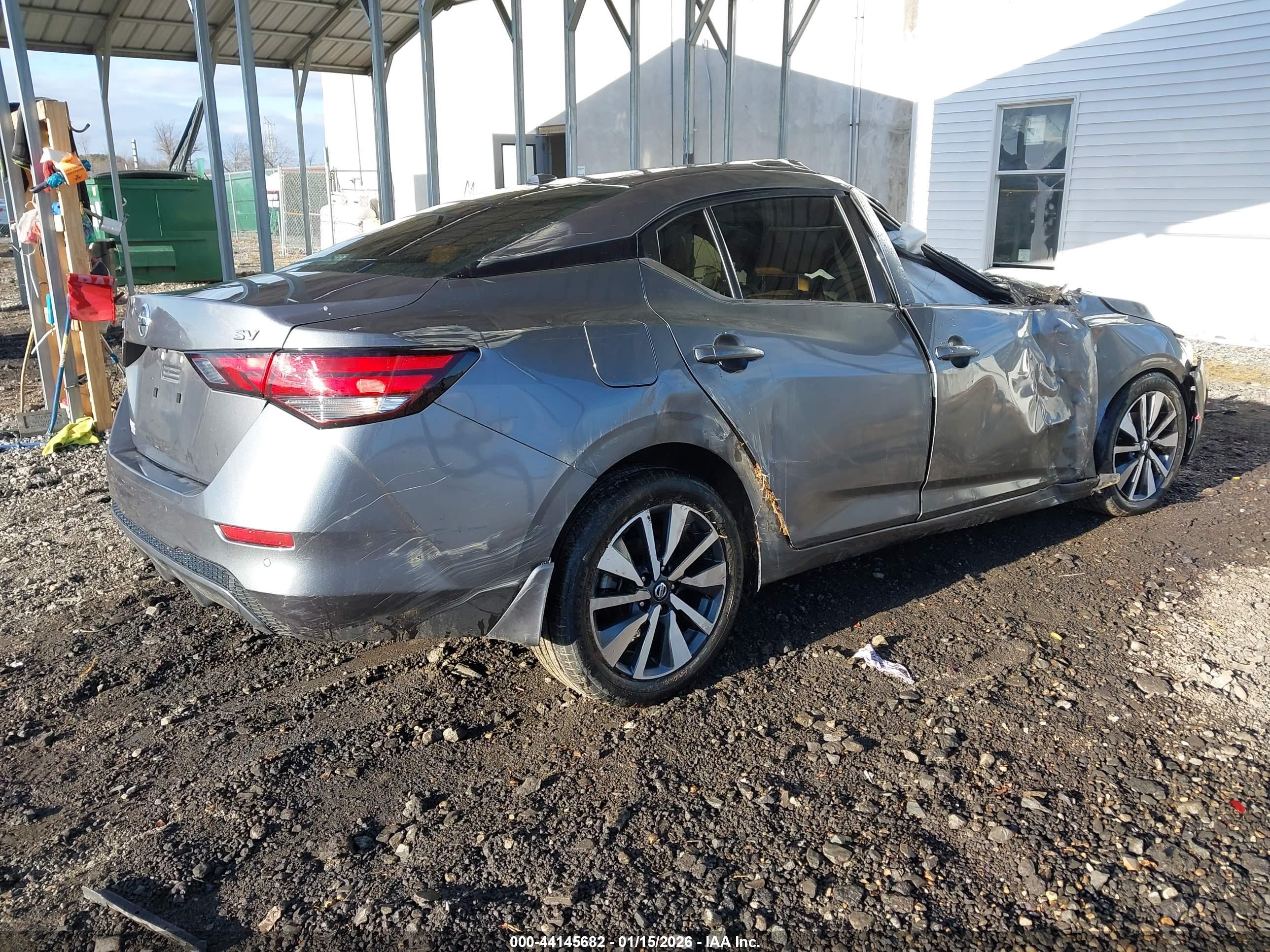 NISSAN SENTRA image 4