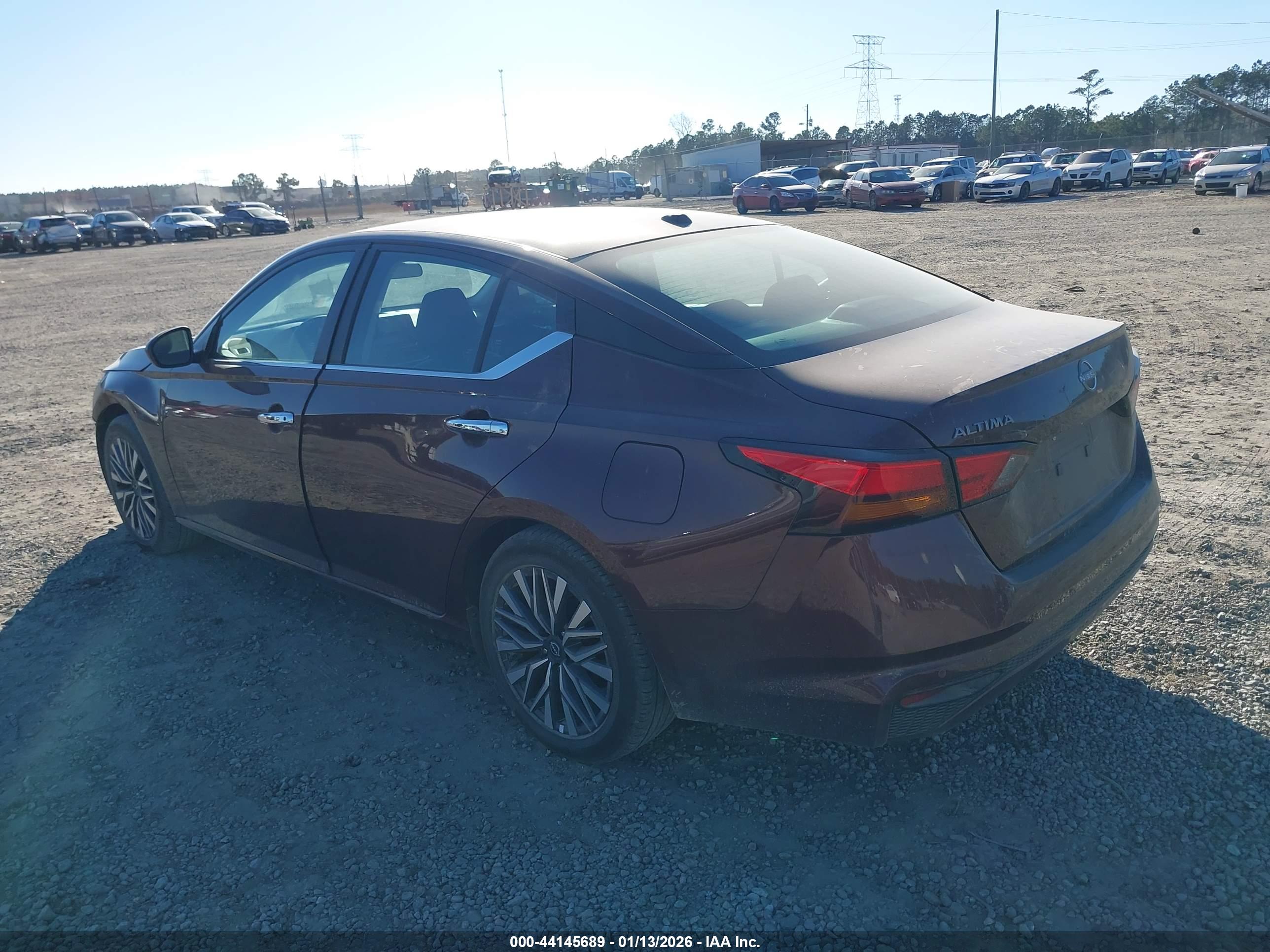 NISSAN ALTIMA image 3