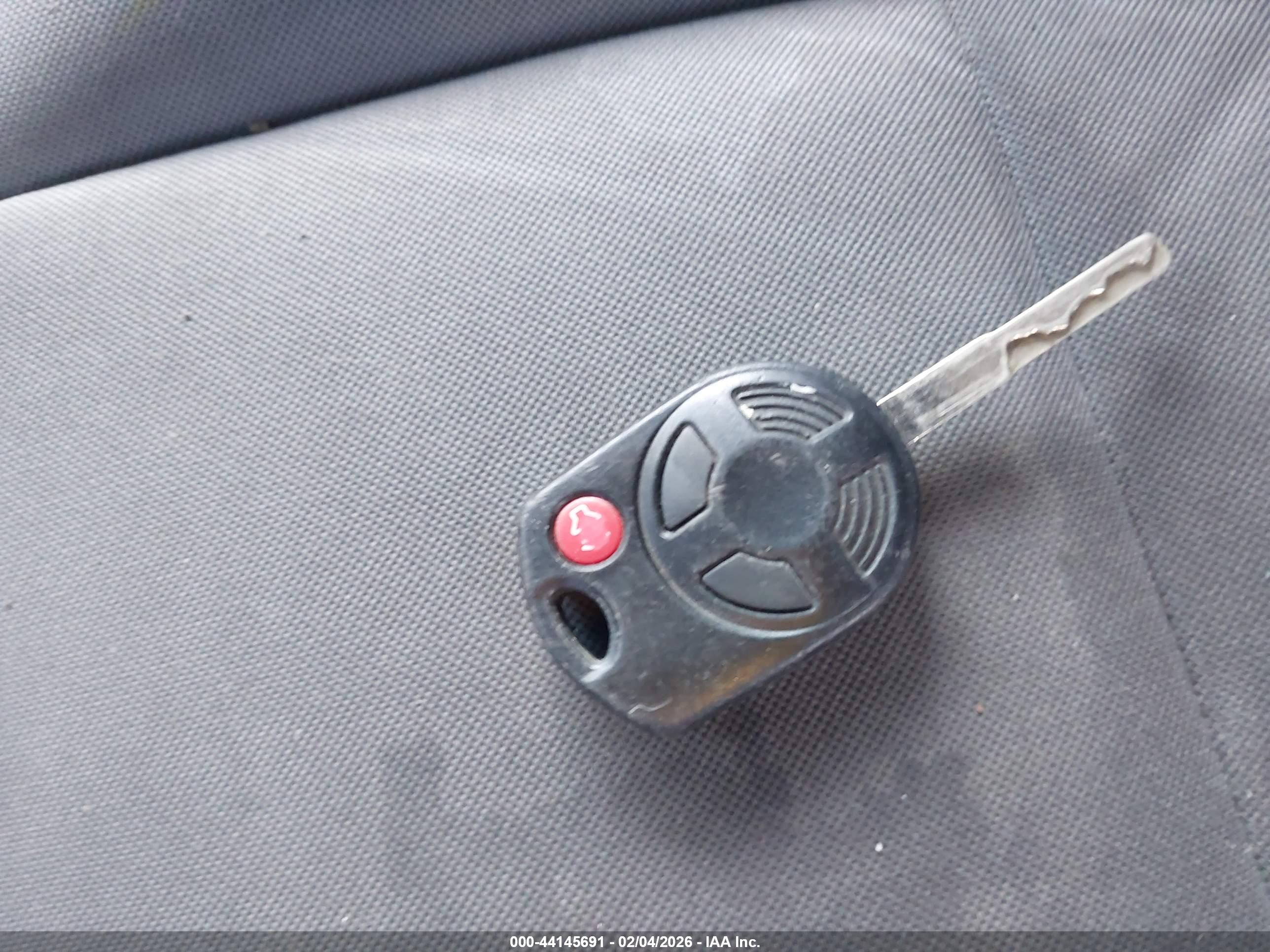FORD ESCAPE image 11