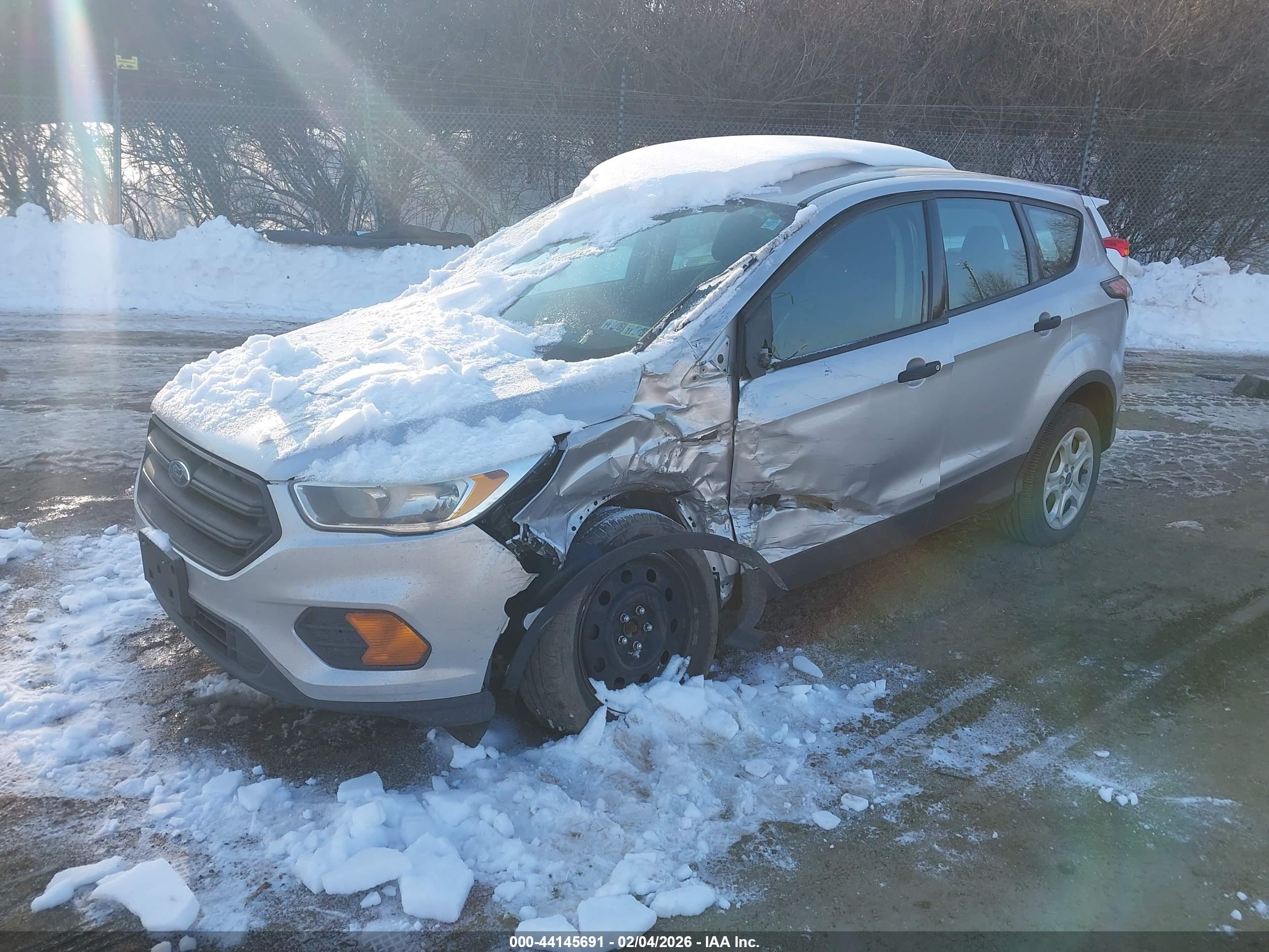 FORD ESCAPE image 2