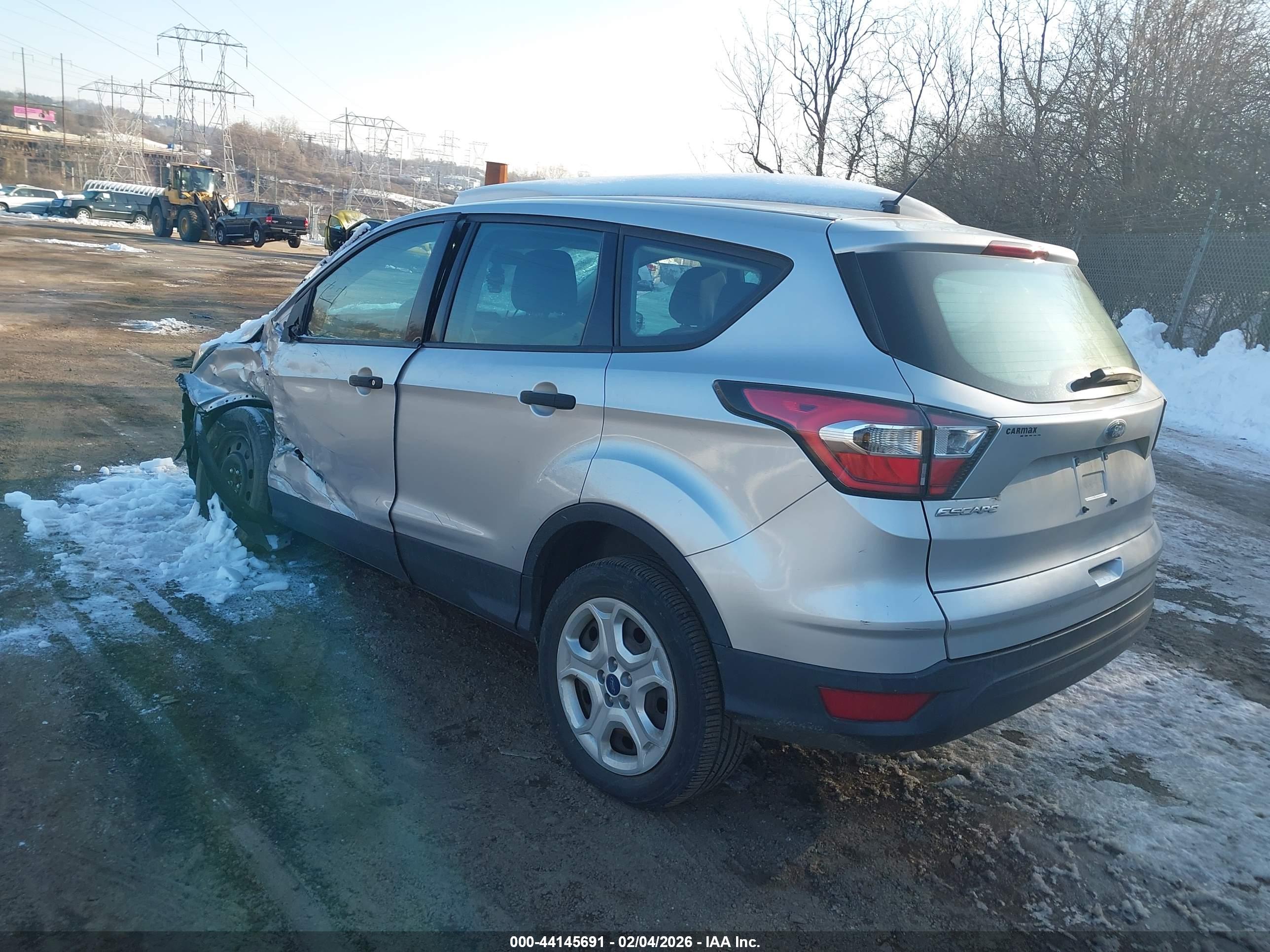 FORD ESCAPE image 3