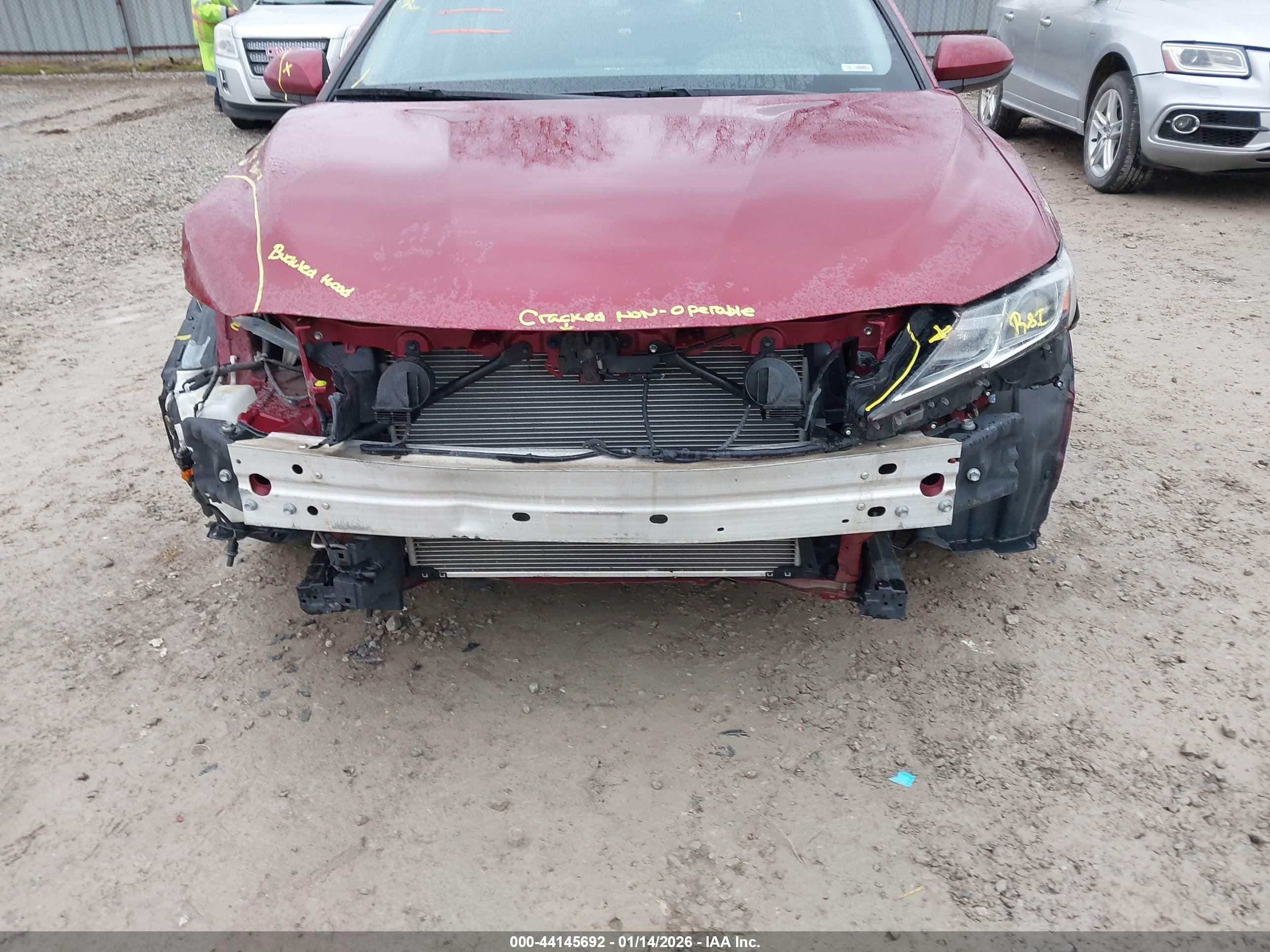 TOYOTA CAMRY image 6