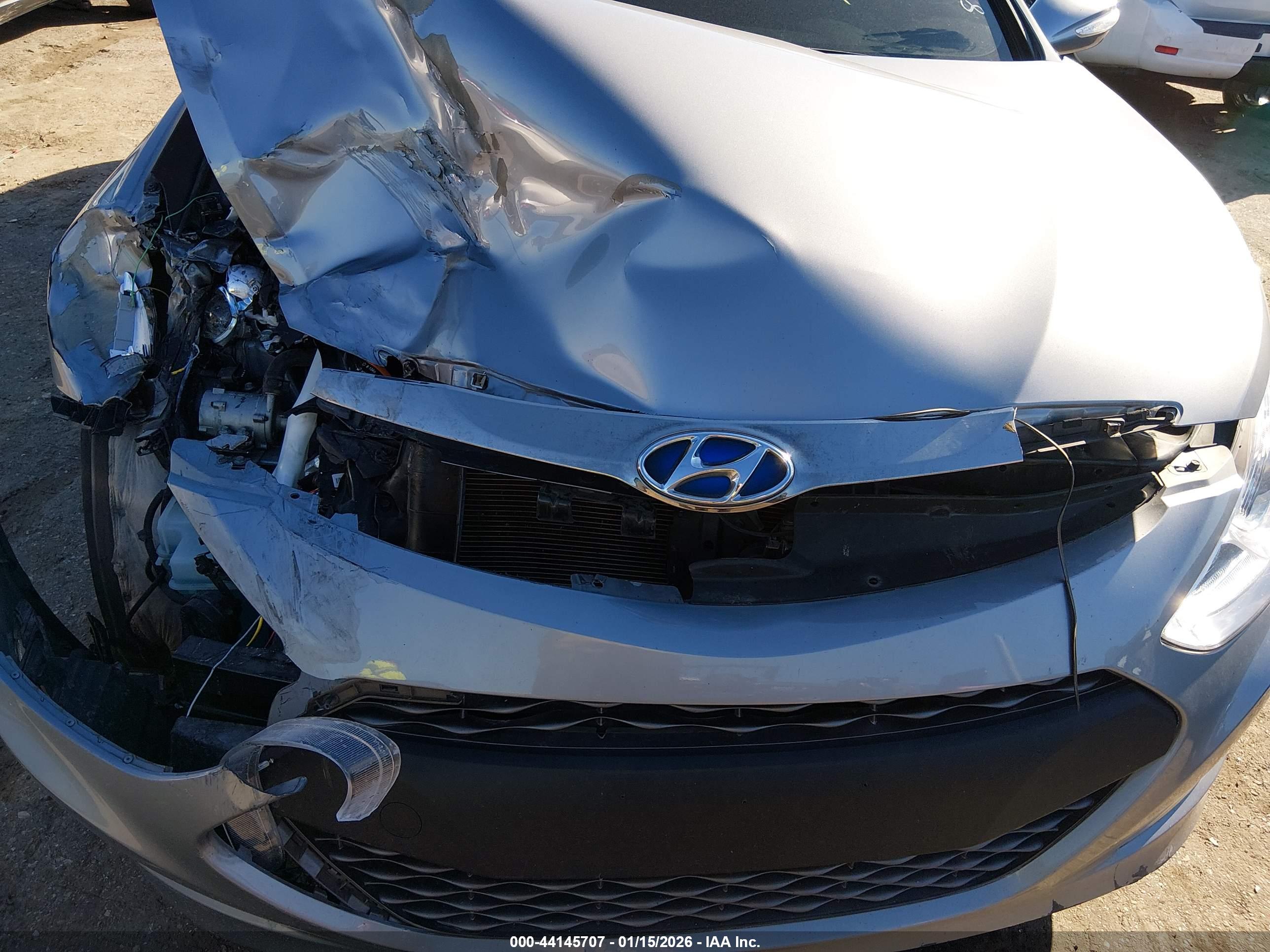 HYUNDAI SONATA image 6
