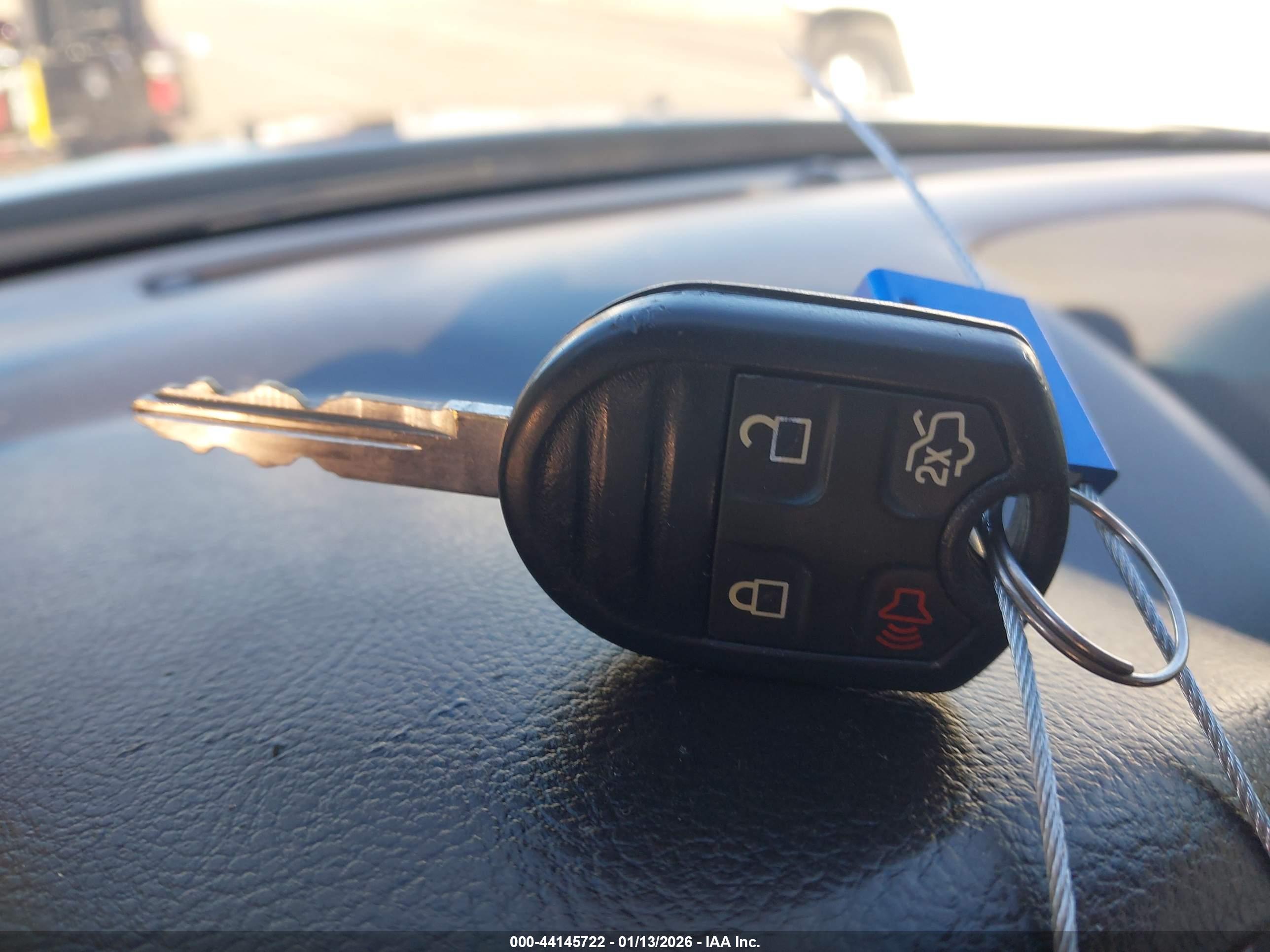 LINCOLN MKZ image 11