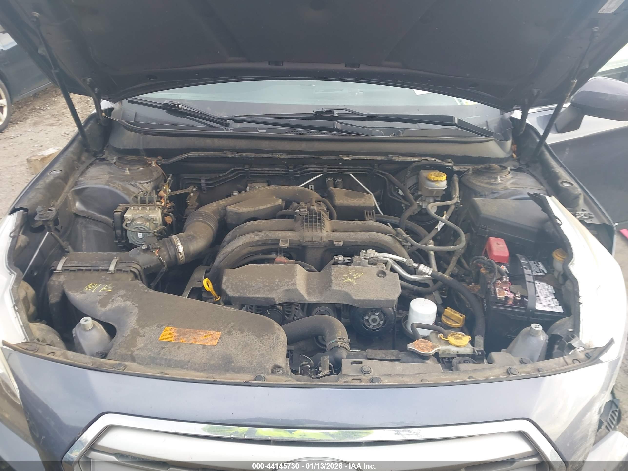 SUBARU OUTBACK image 10