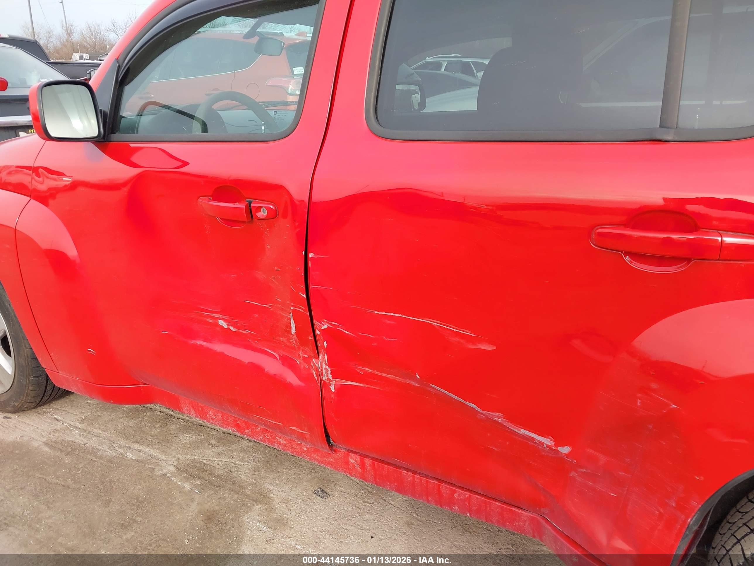 CHEVROLET HHR image 6