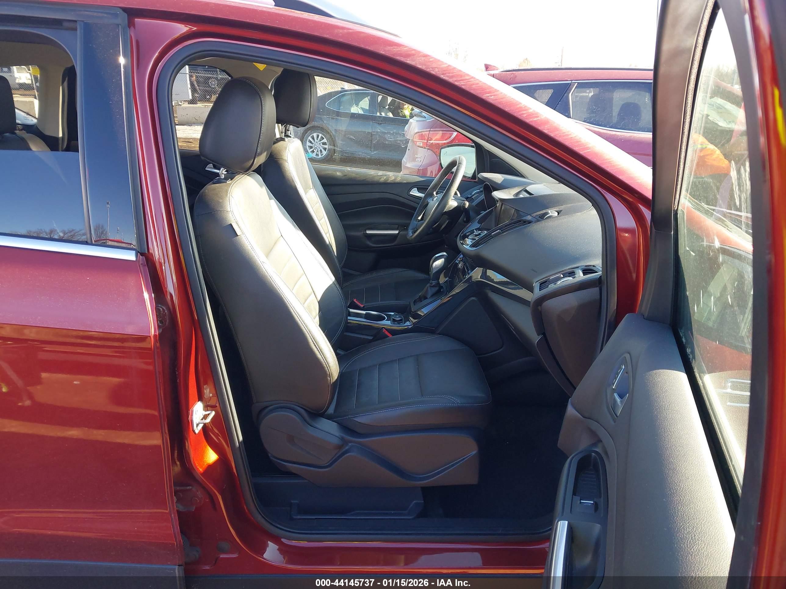 FORD ESCAPE image 5