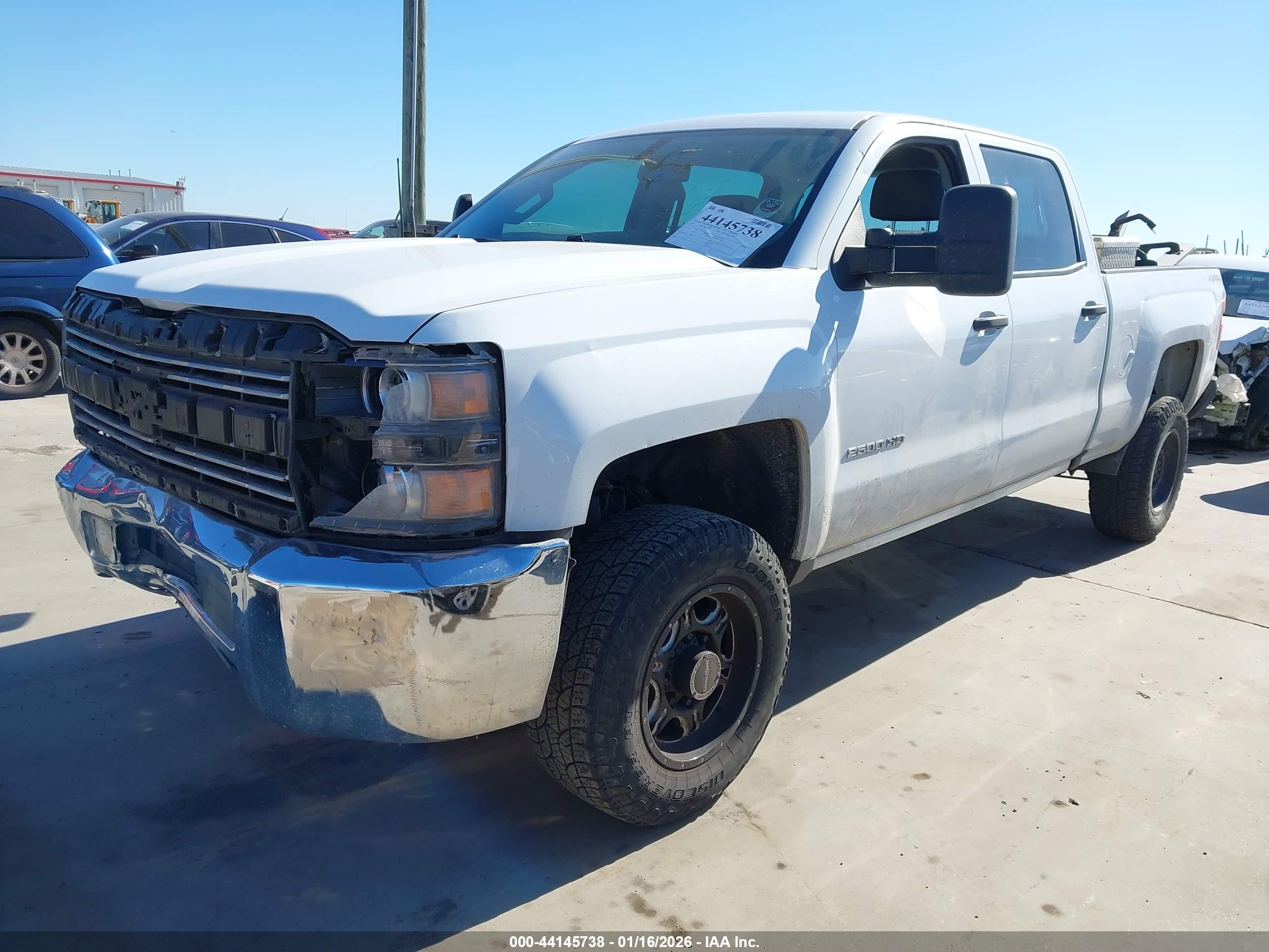 CHEVROLET SILVERADO image 2