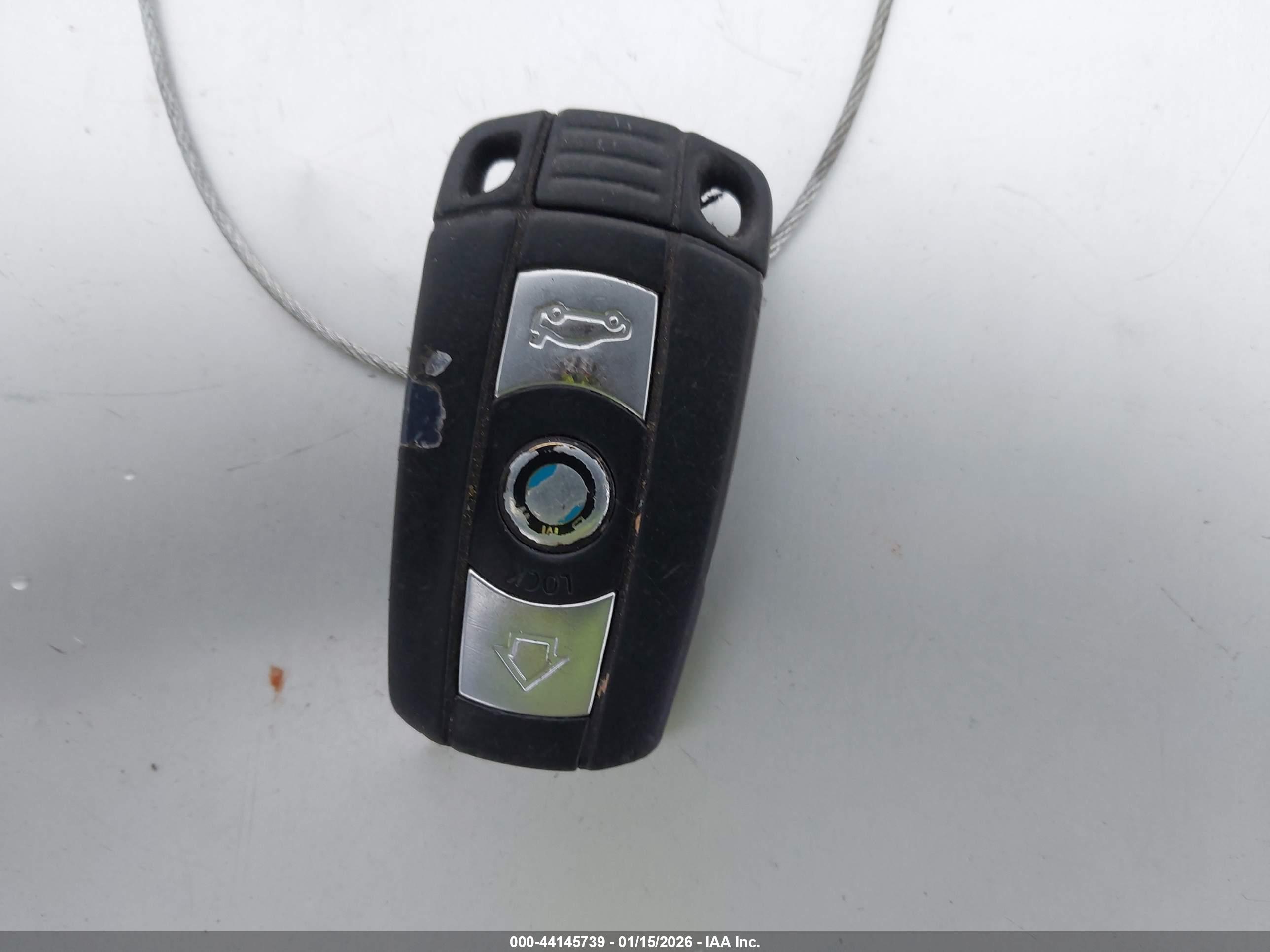 BMW 328I image 11