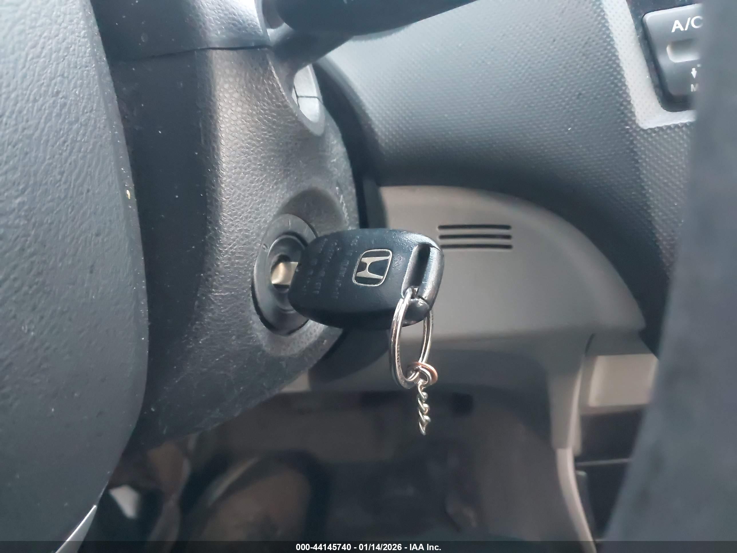 HONDA INSIGHT image 11