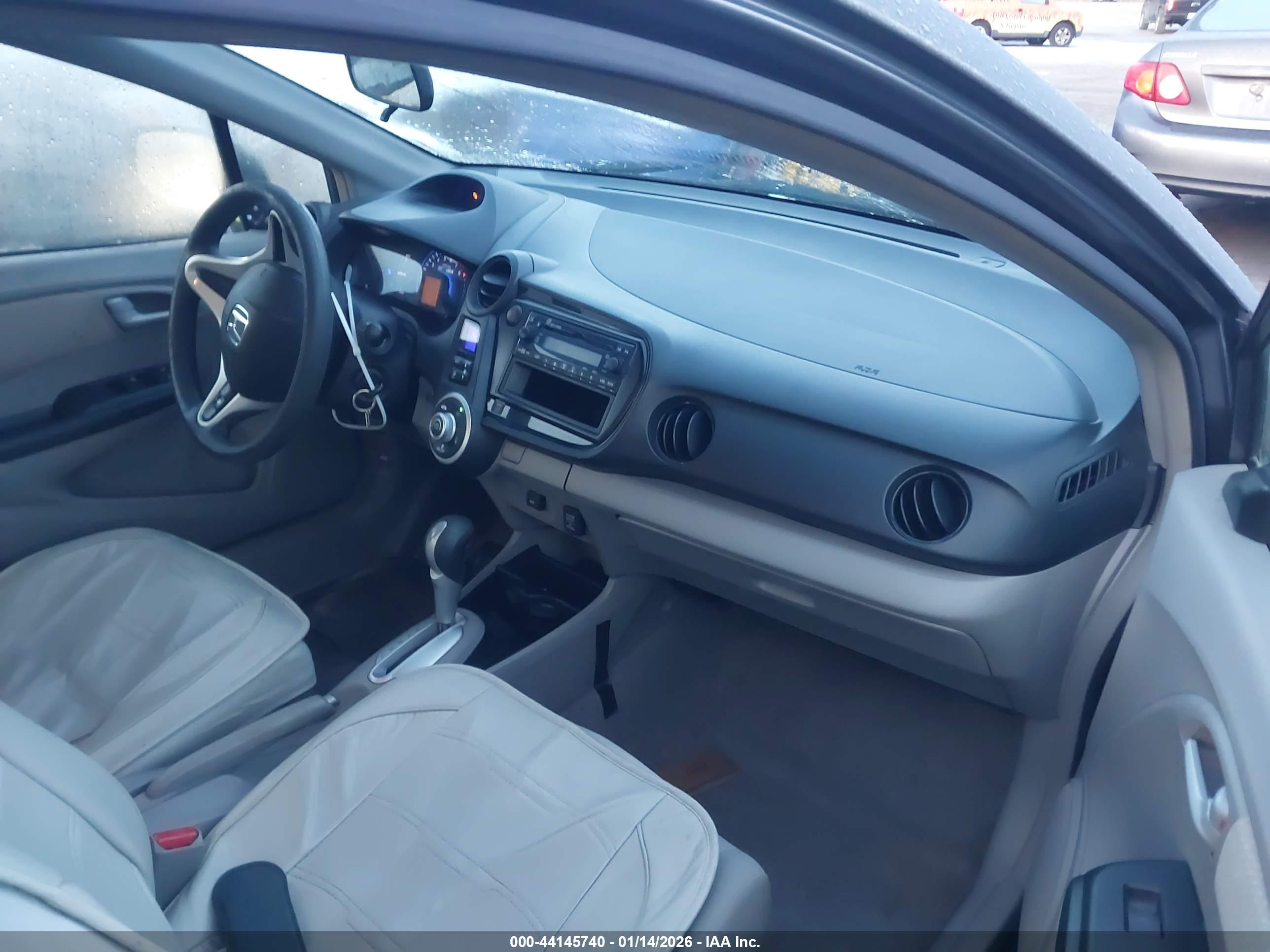 HONDA INSIGHT image 5