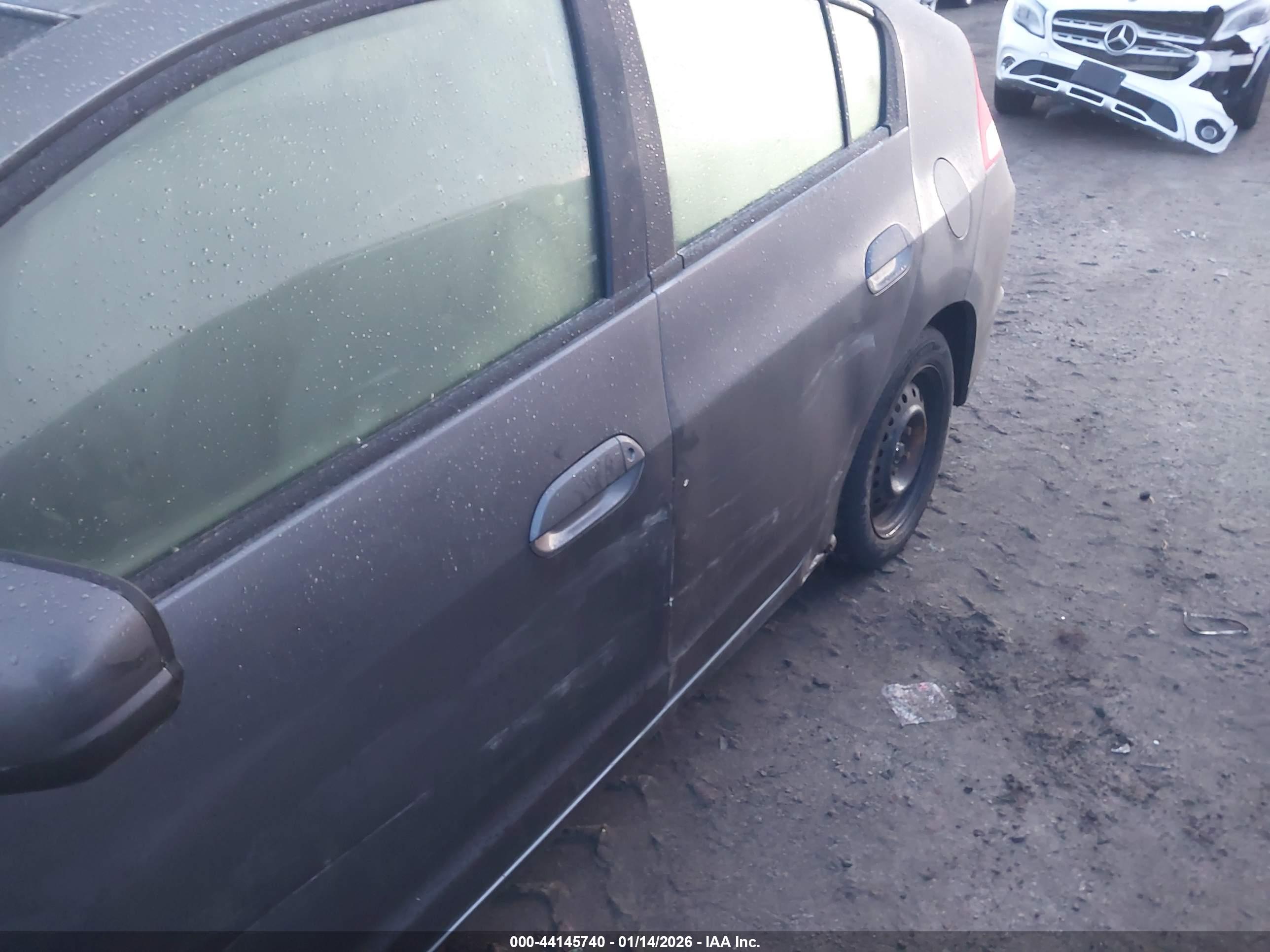 HONDA INSIGHT image 6