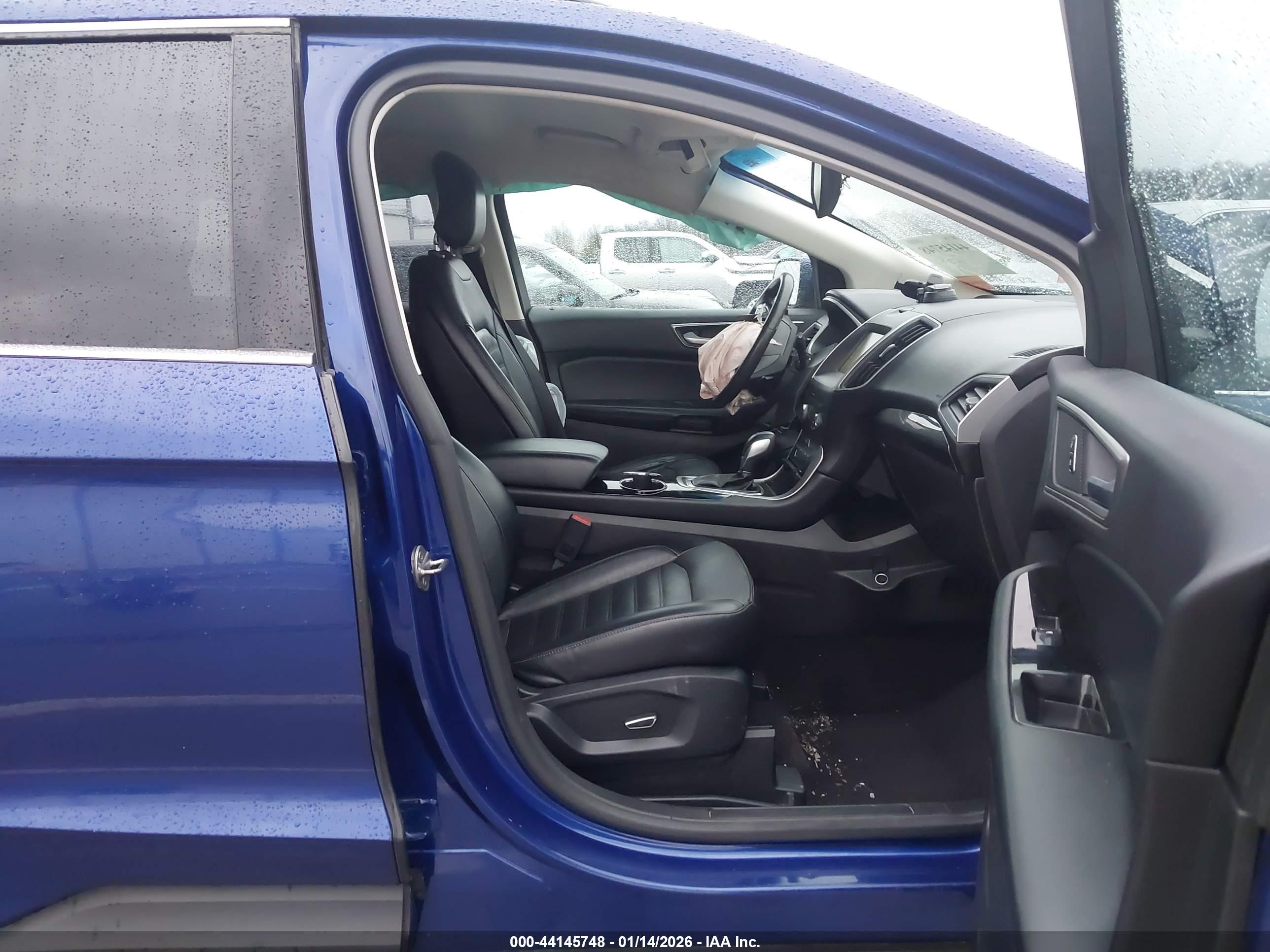 FORD EDGE image 5