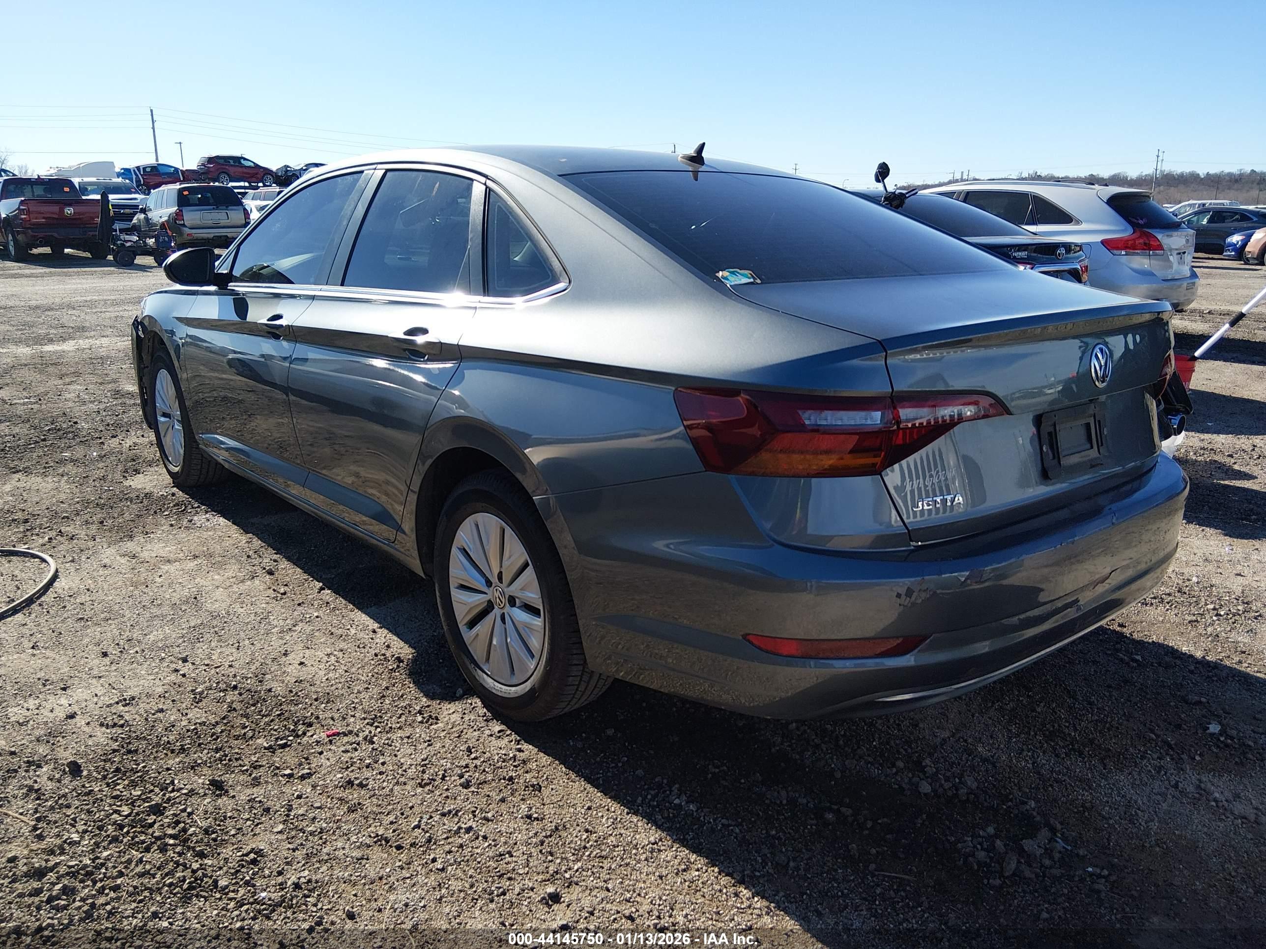 VOLKSWAGEN JETTA image 3