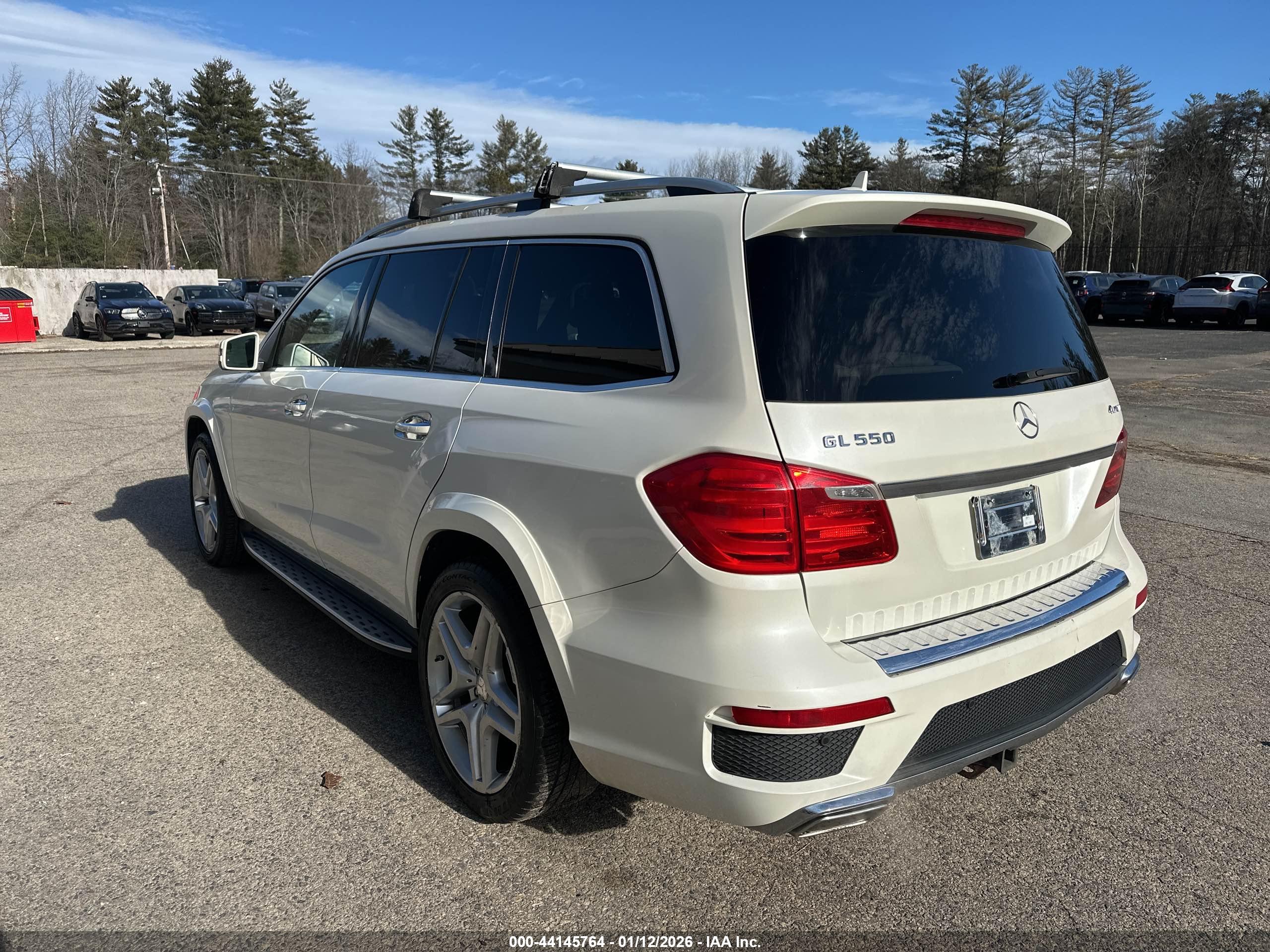 MERCEDES-BENZ GL image 3
