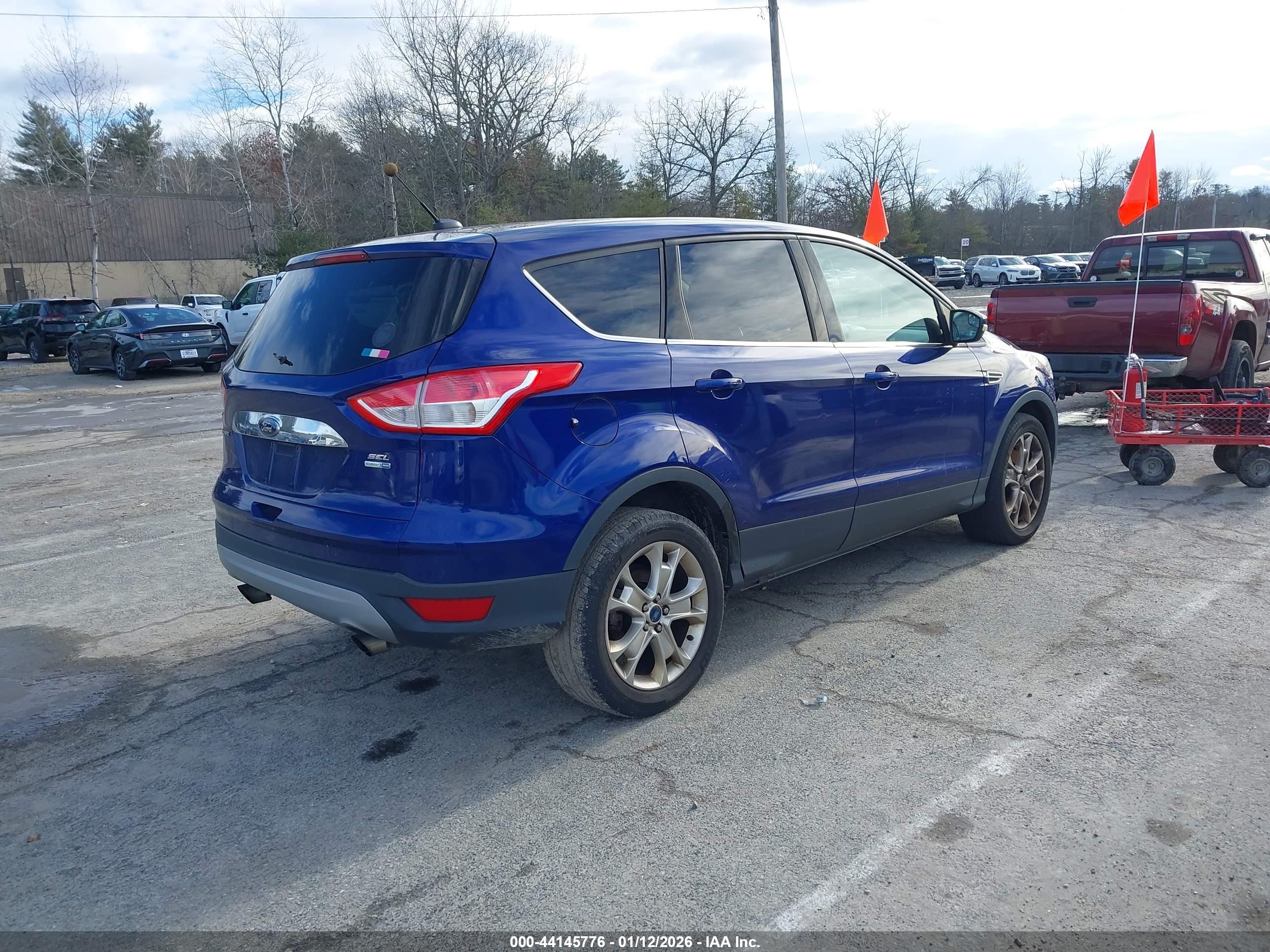 FORD ESCAPE image 4