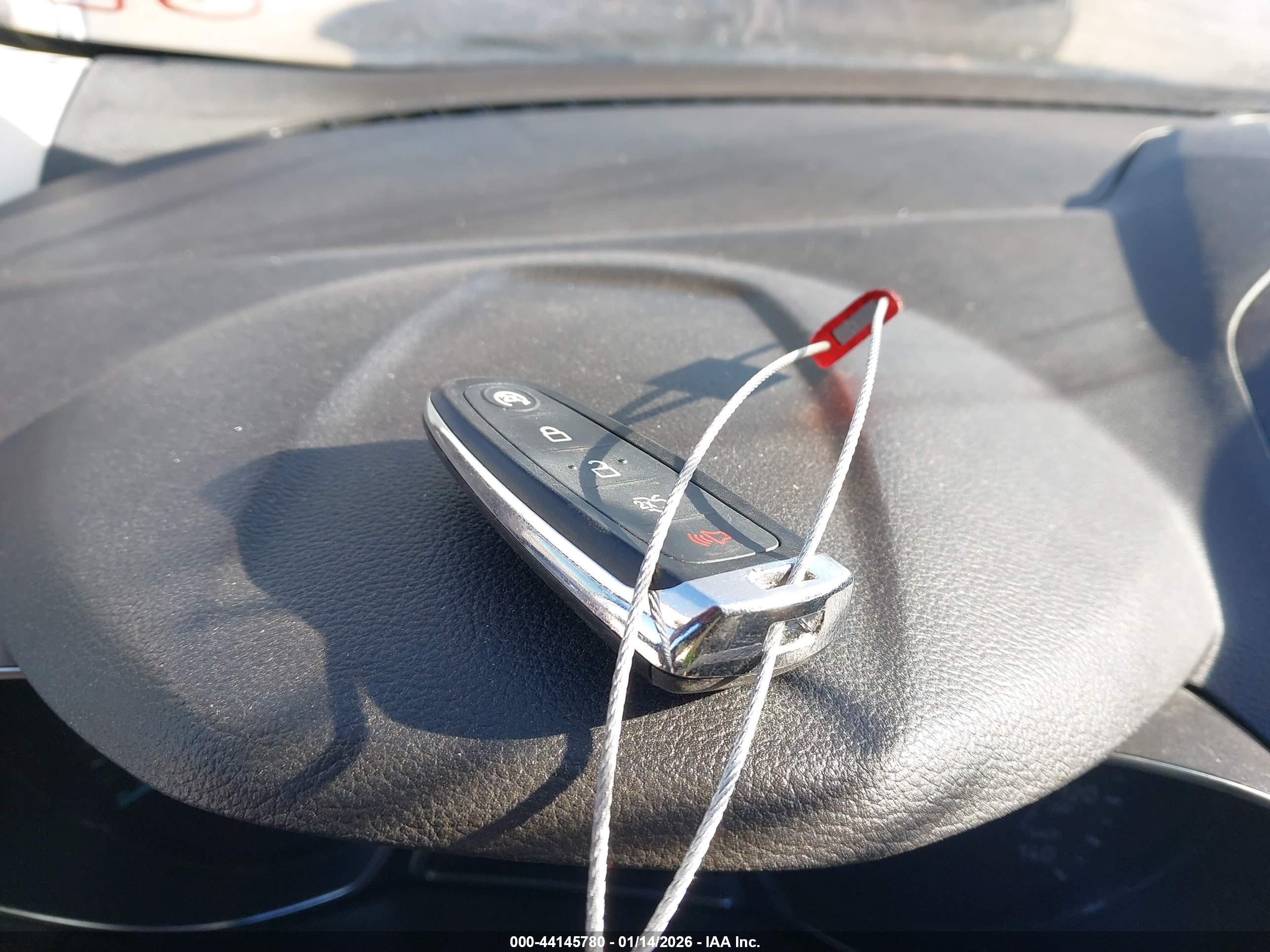 FORD ESCAPE image 11