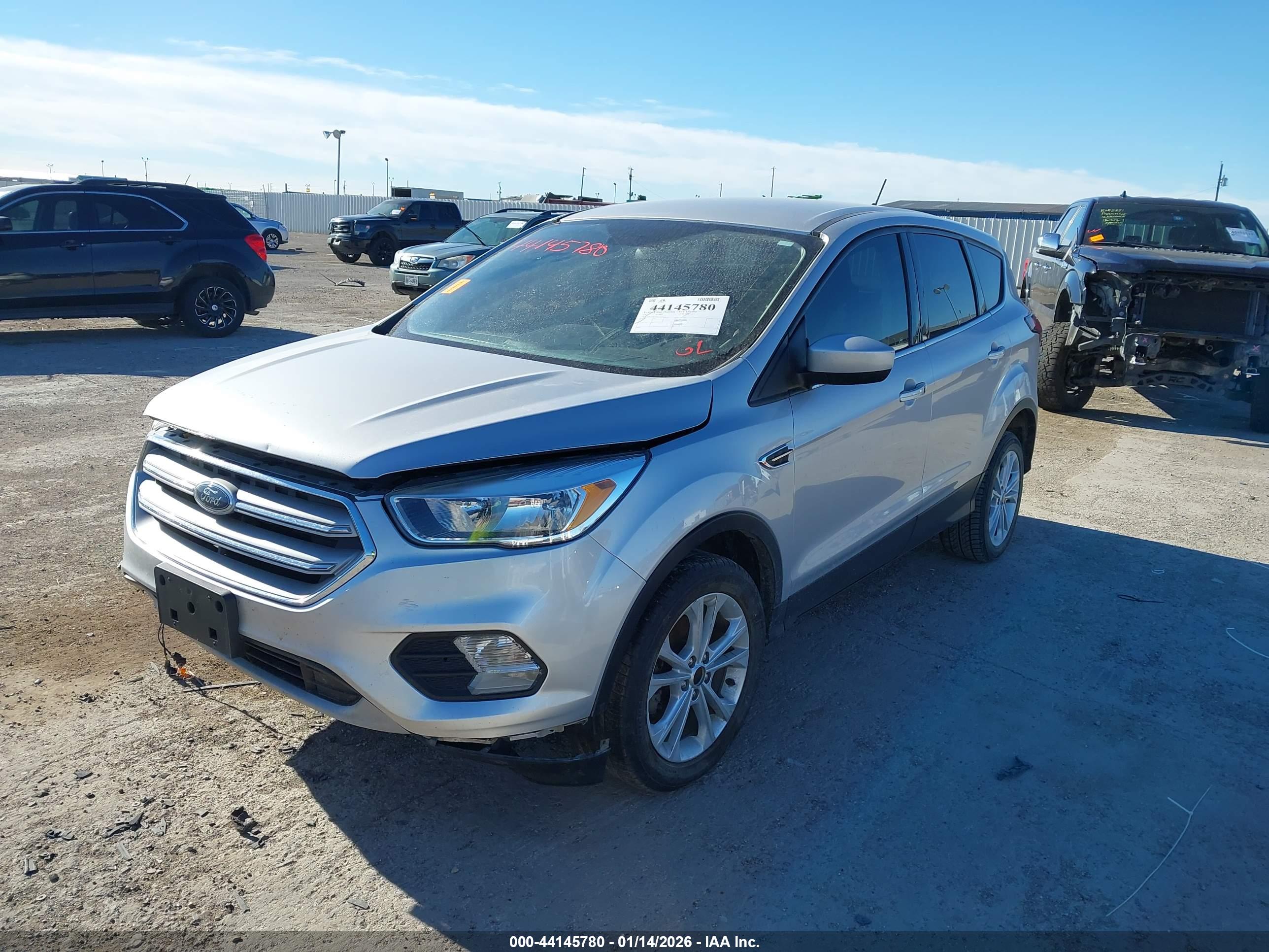 FORD ESCAPE image 2