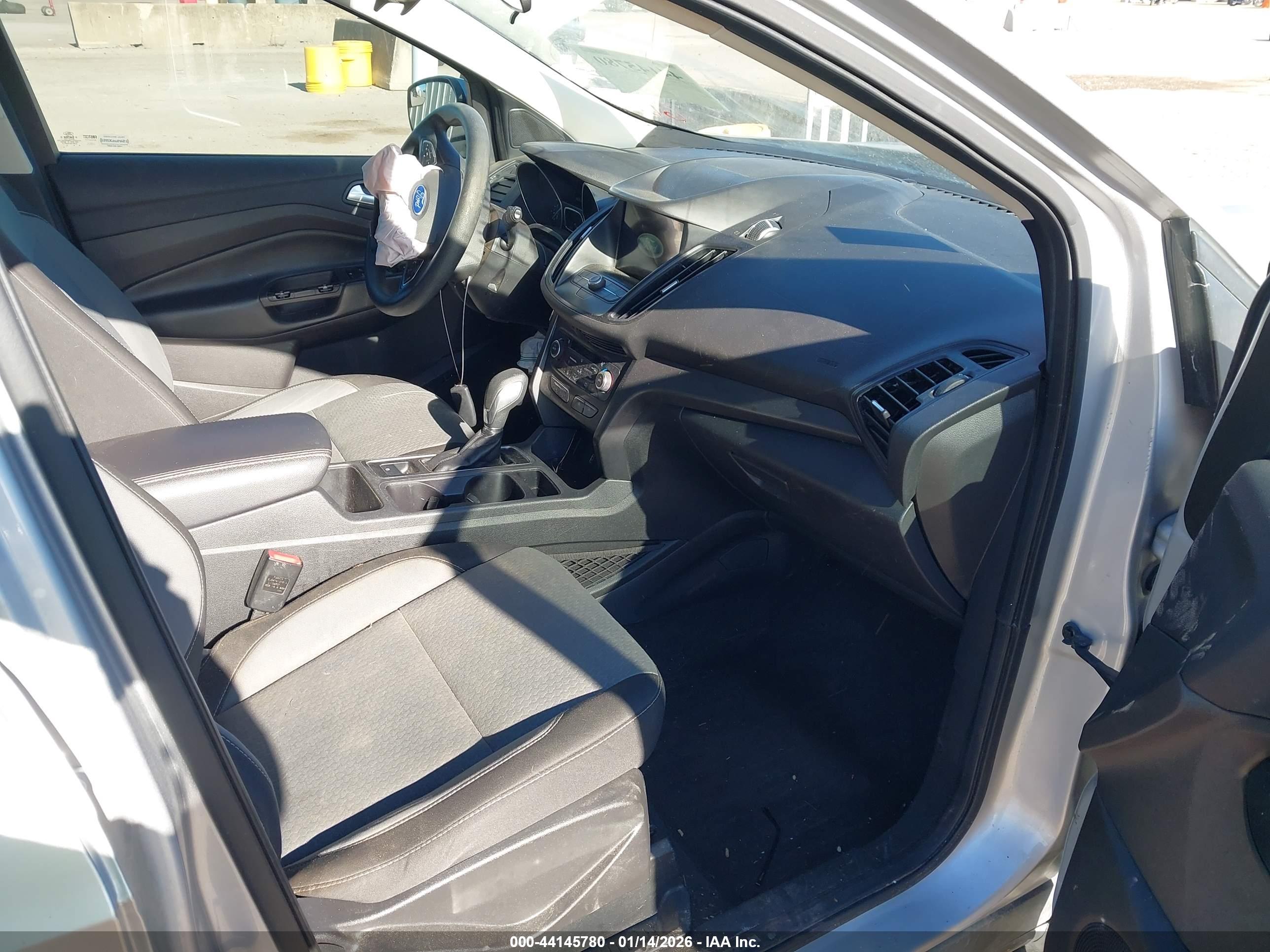 FORD ESCAPE image 5