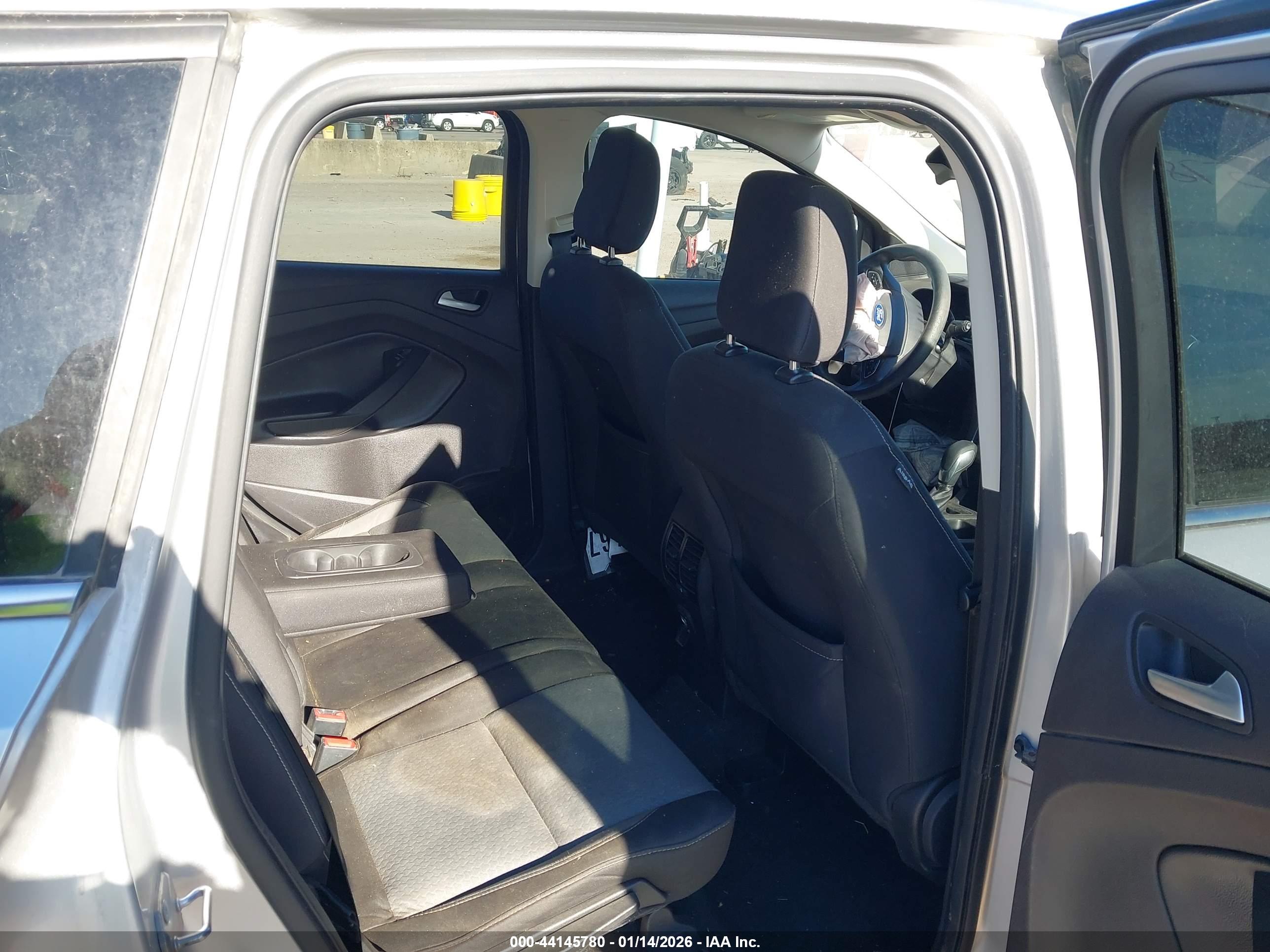 FORD ESCAPE image 8