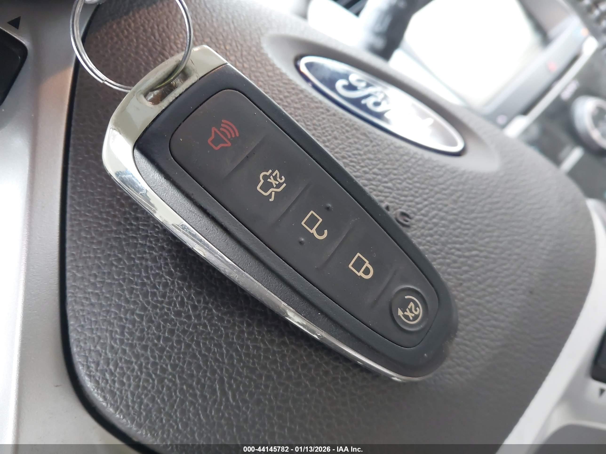 FORD EDGE image 11