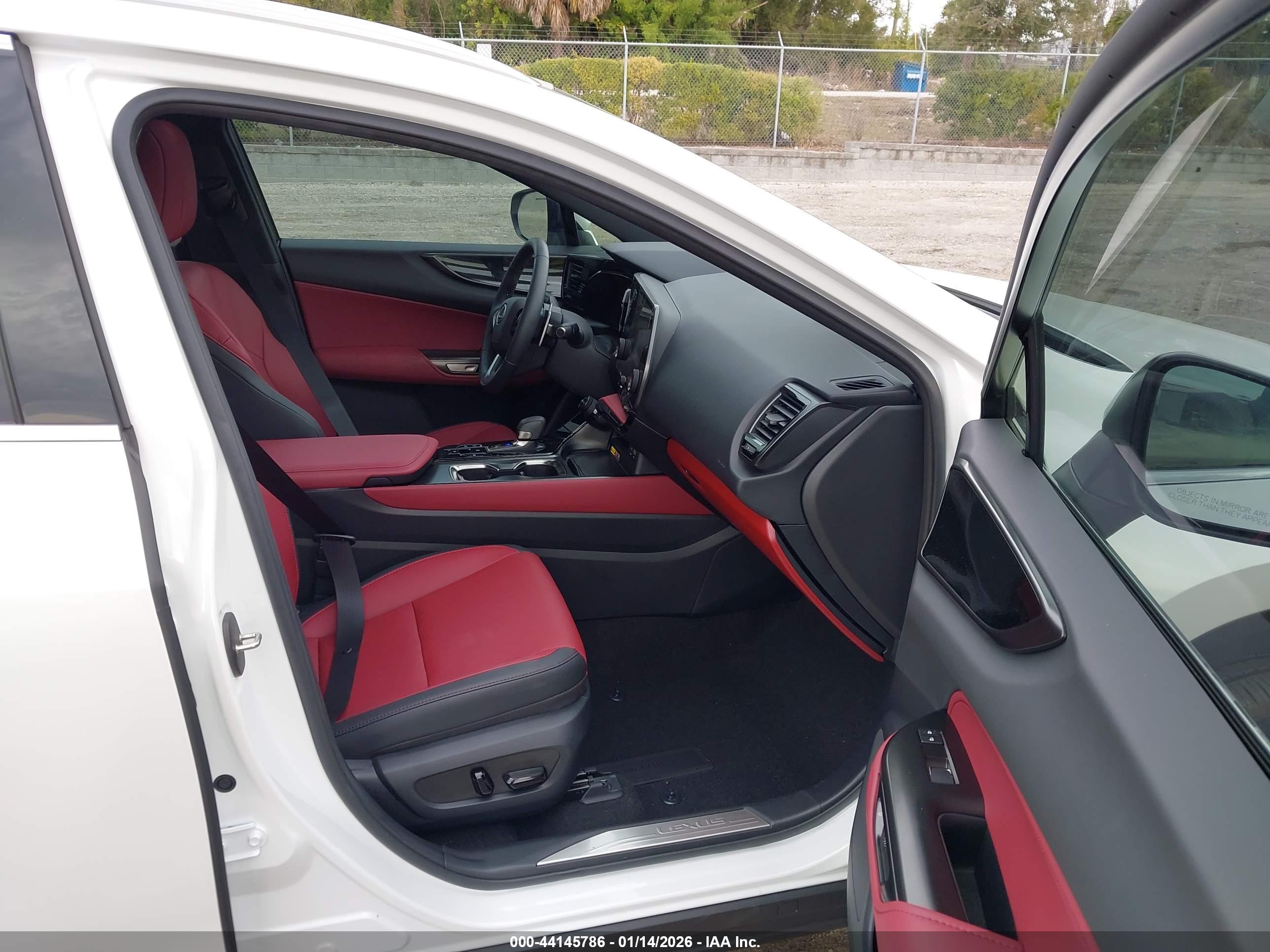 LEXUS NX image 5