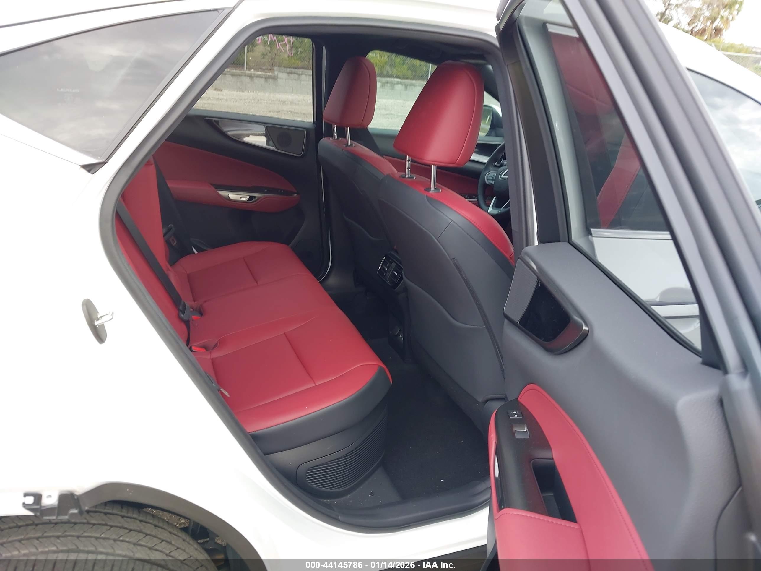LEXUS NX image 8