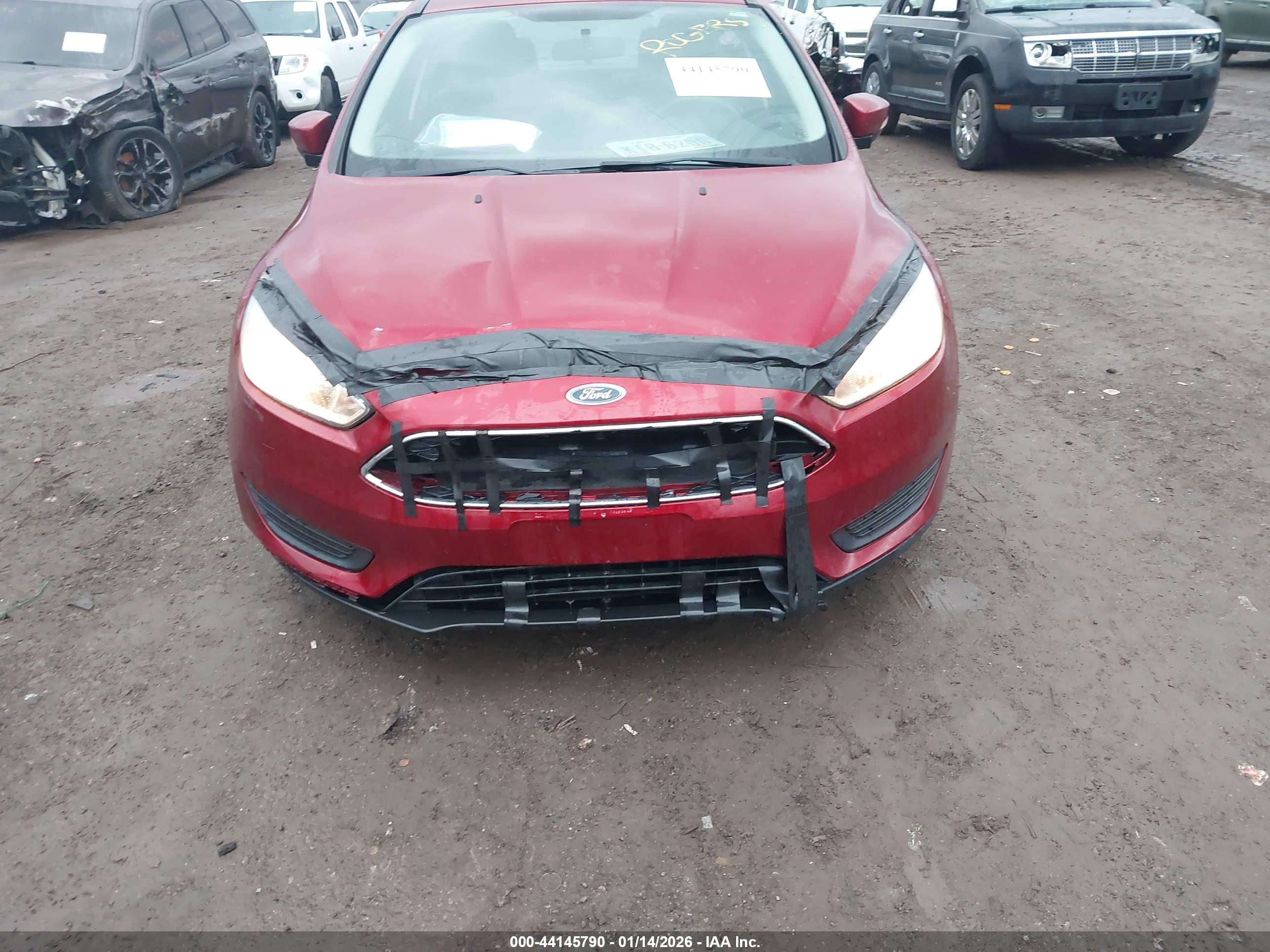 FORD FOCUS image 6