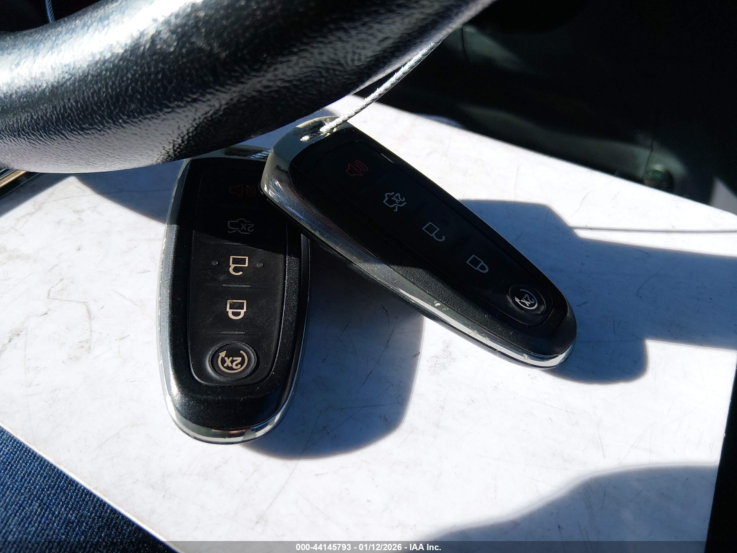 FORD ESCAPE image 11