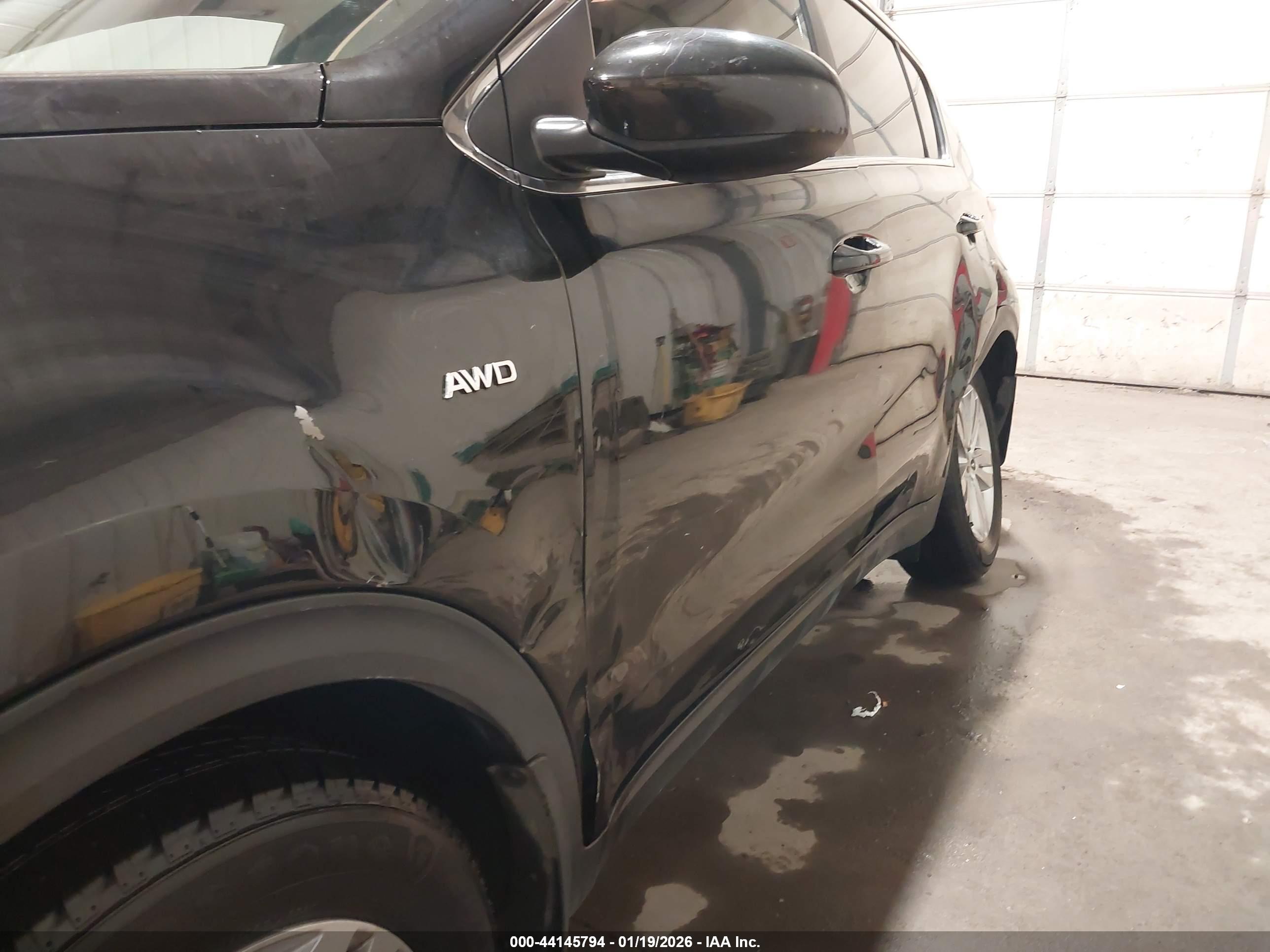 KIA SPORTAGE image 6