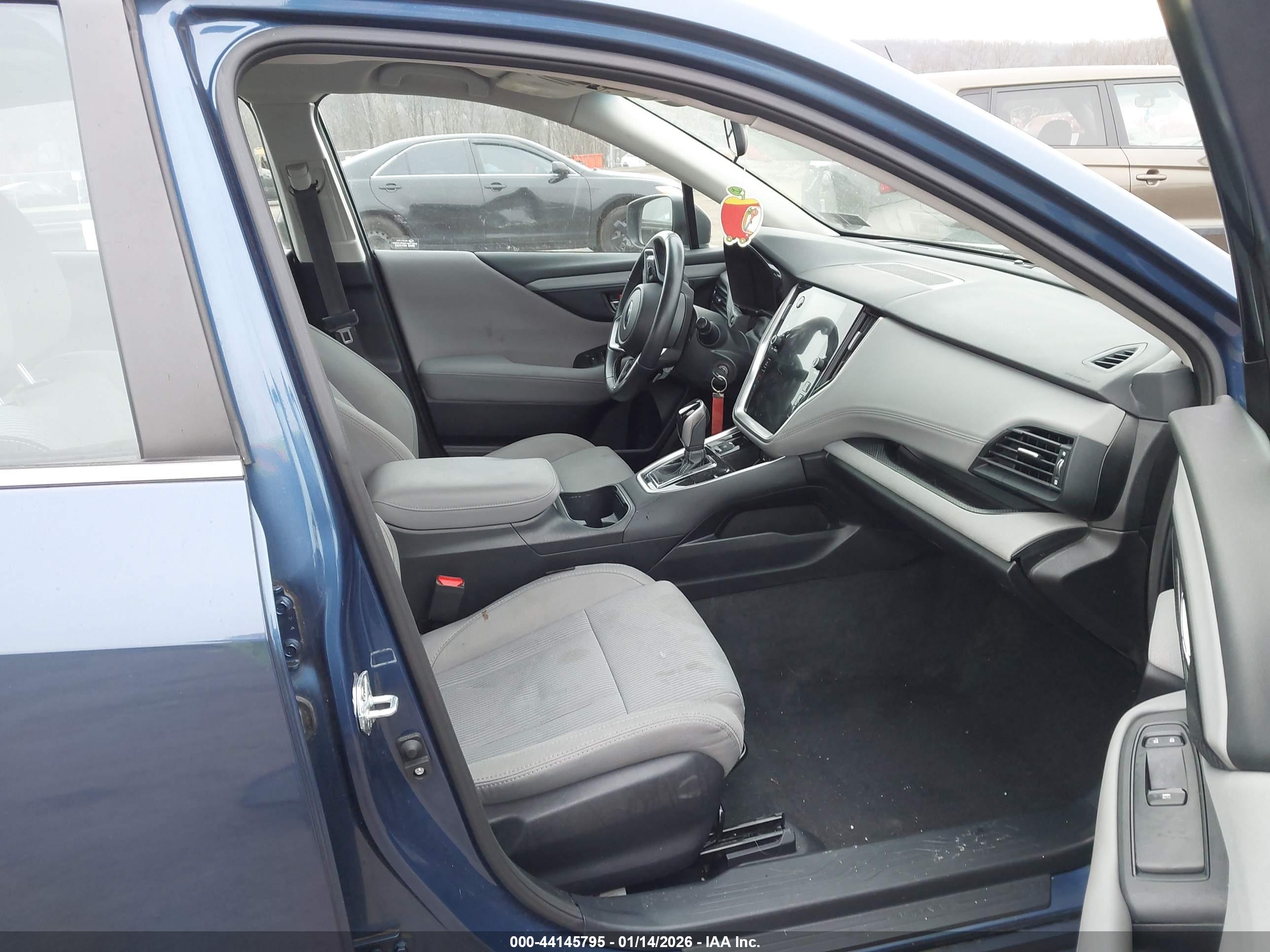 SUBARU LEGACY image 5