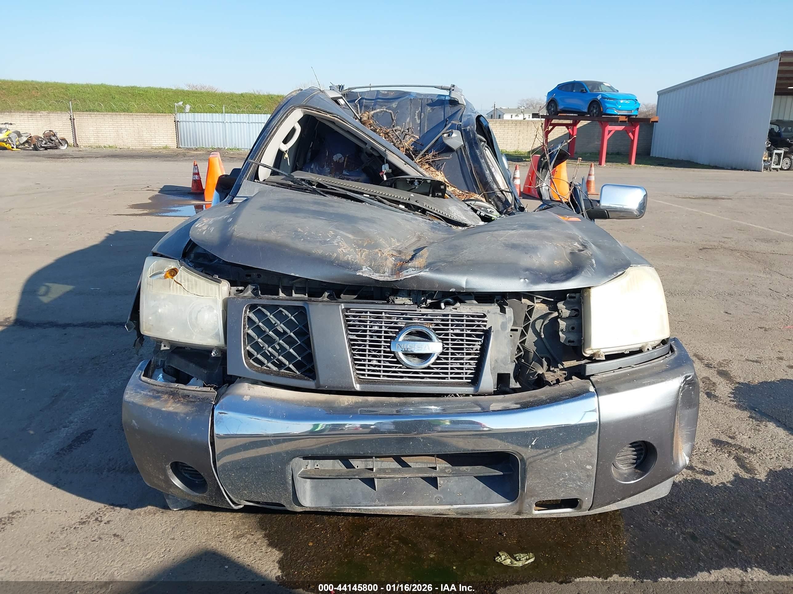 NISSAN PATHFINDER image 6