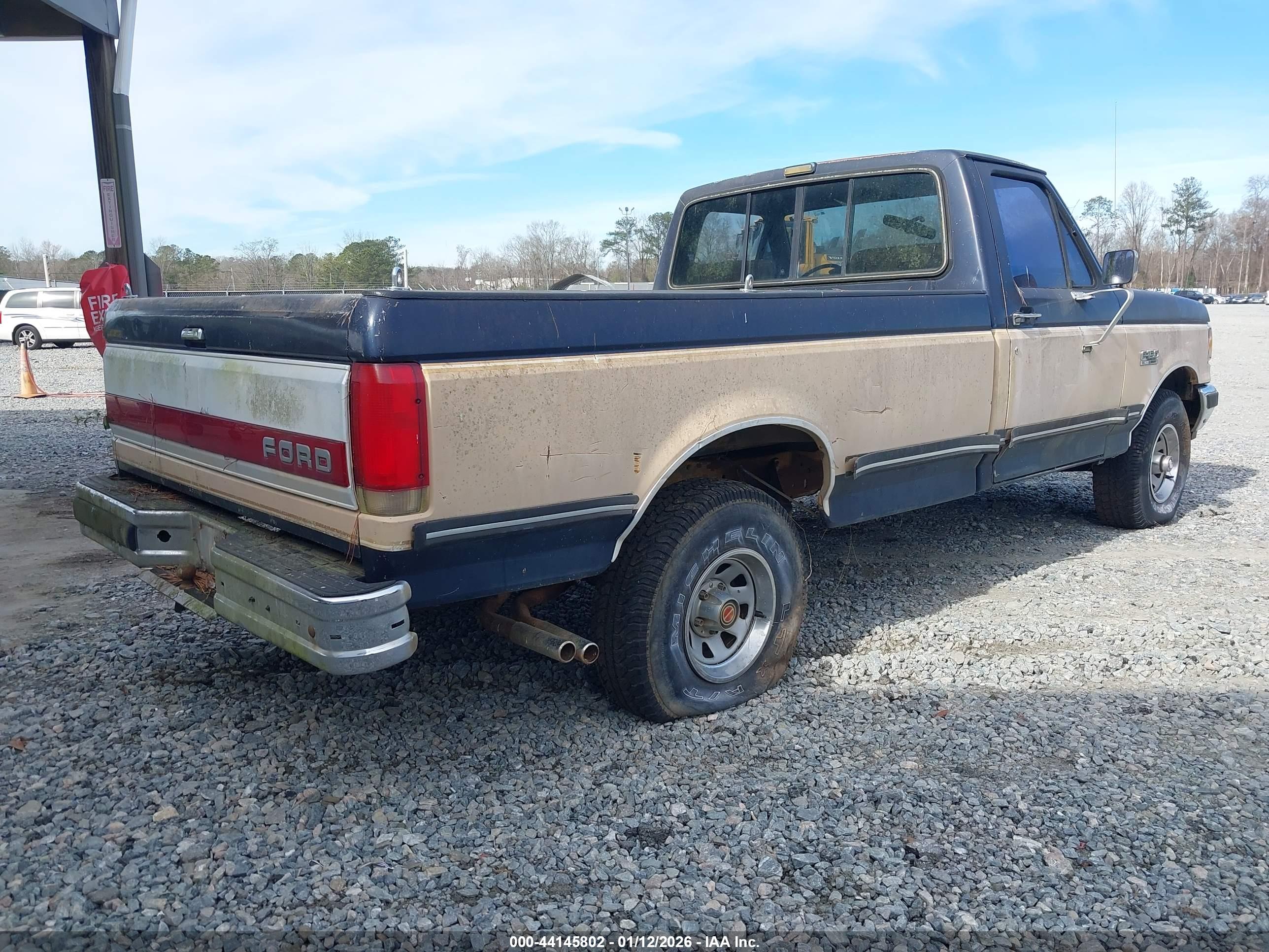 FORD F150 image 4