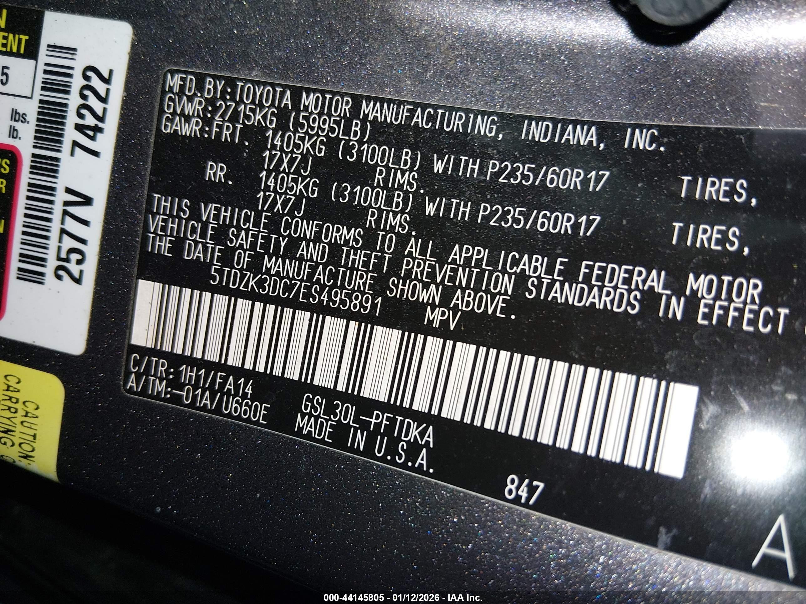 TOYOTA SIENNA image 9