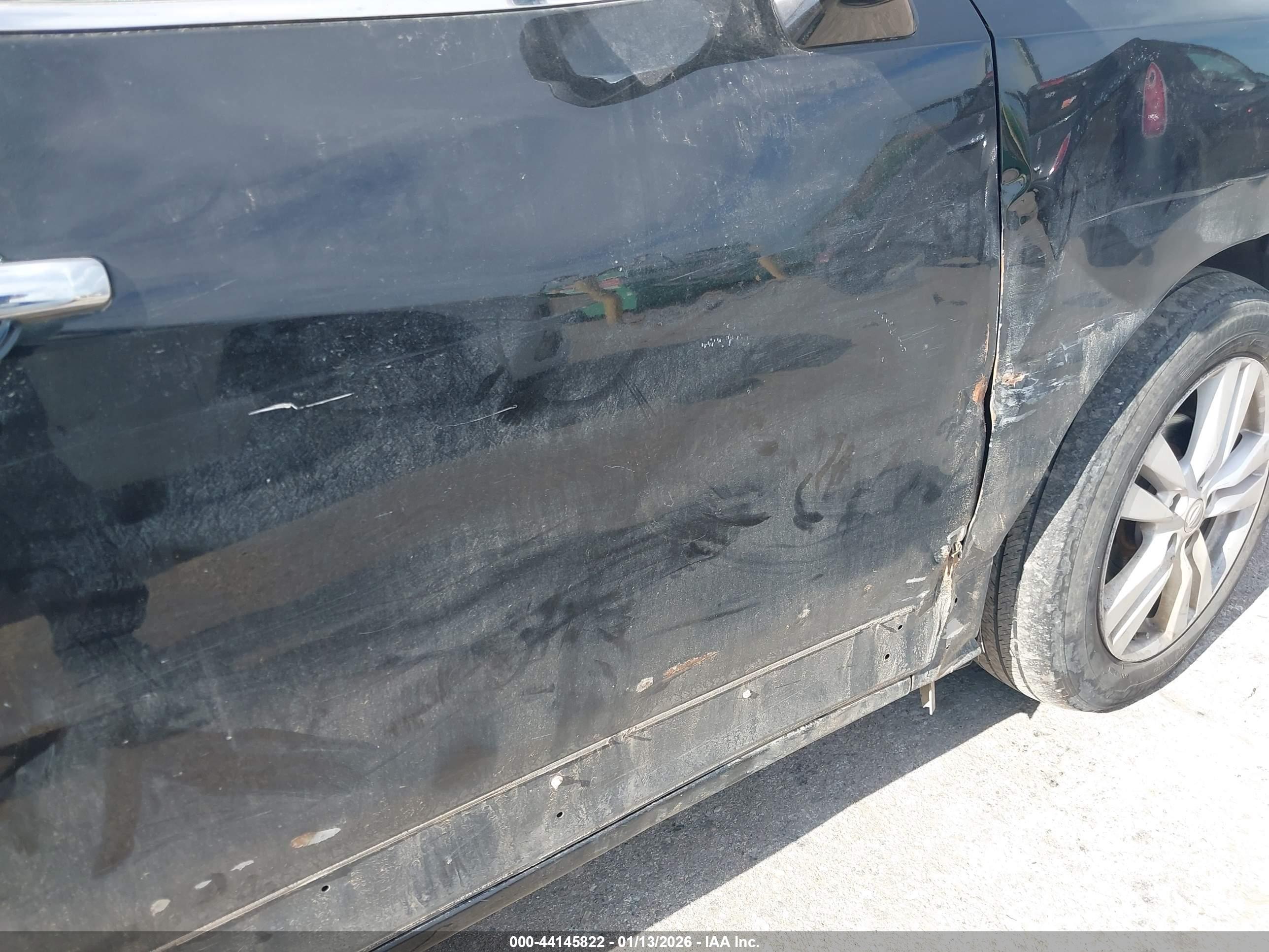 NISSAN QUEST image 6