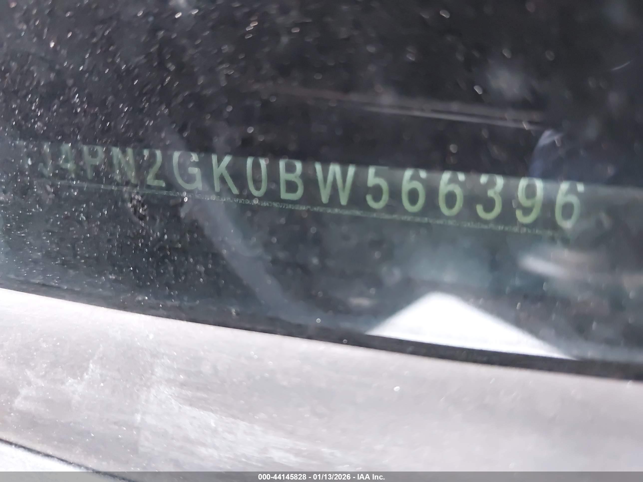 JEEP LIBERTY image 9