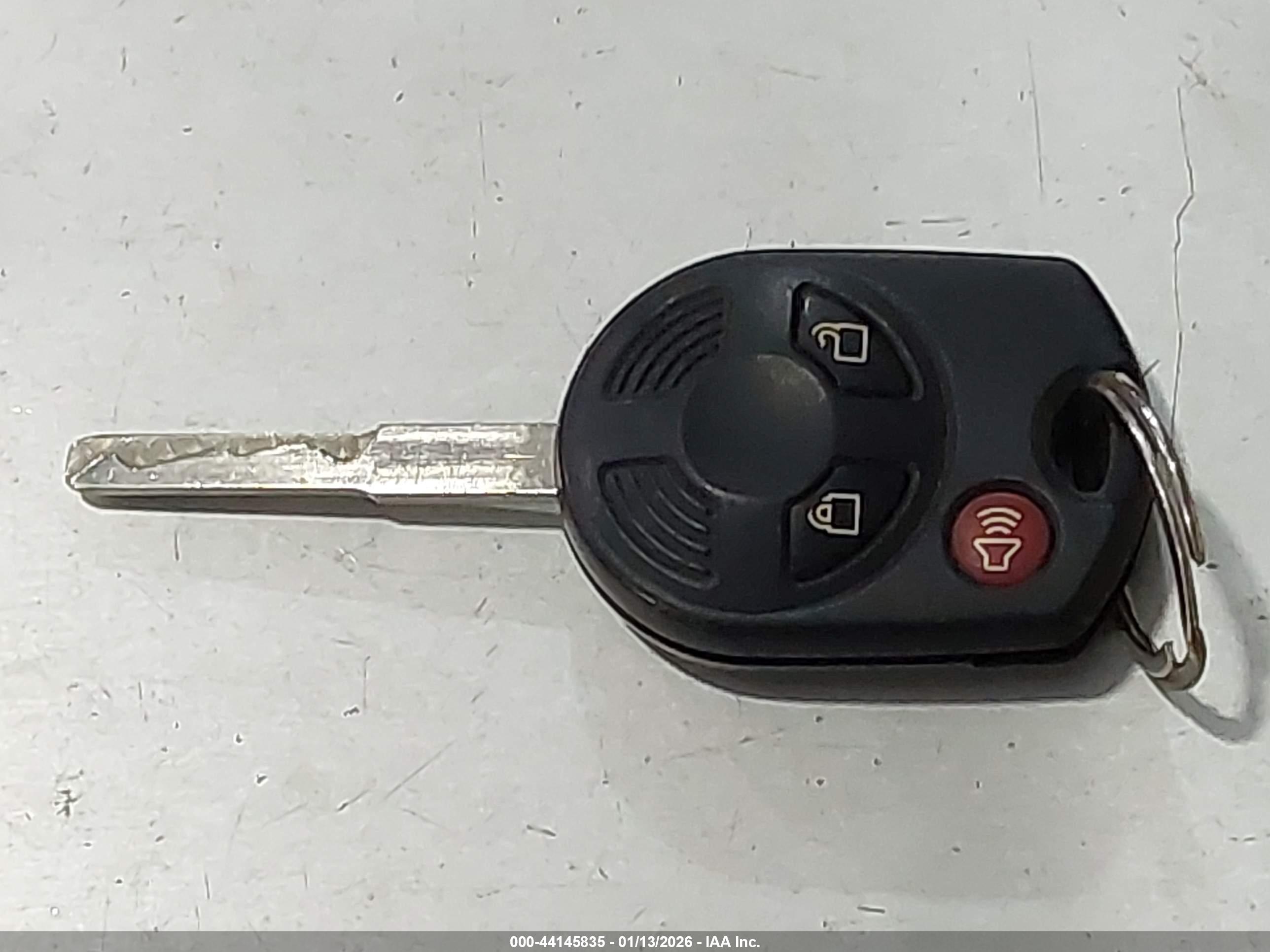 FORD ESCAPE image 11
