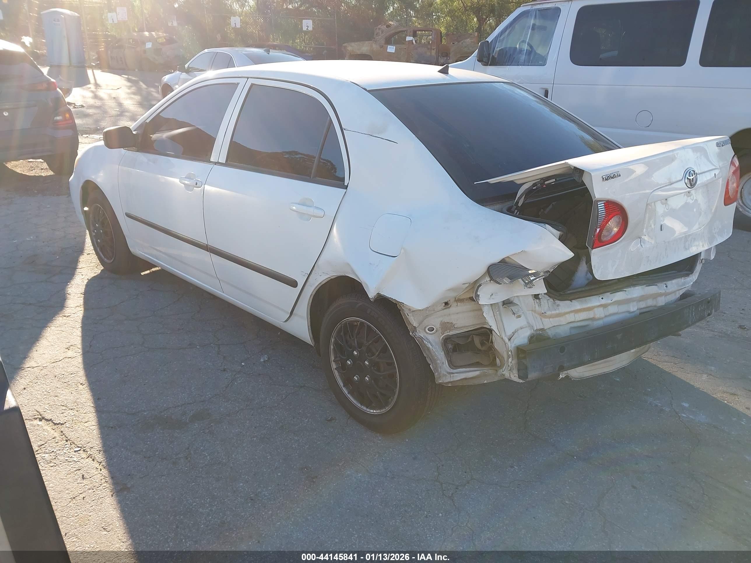TOYOTA COROLLA image 3