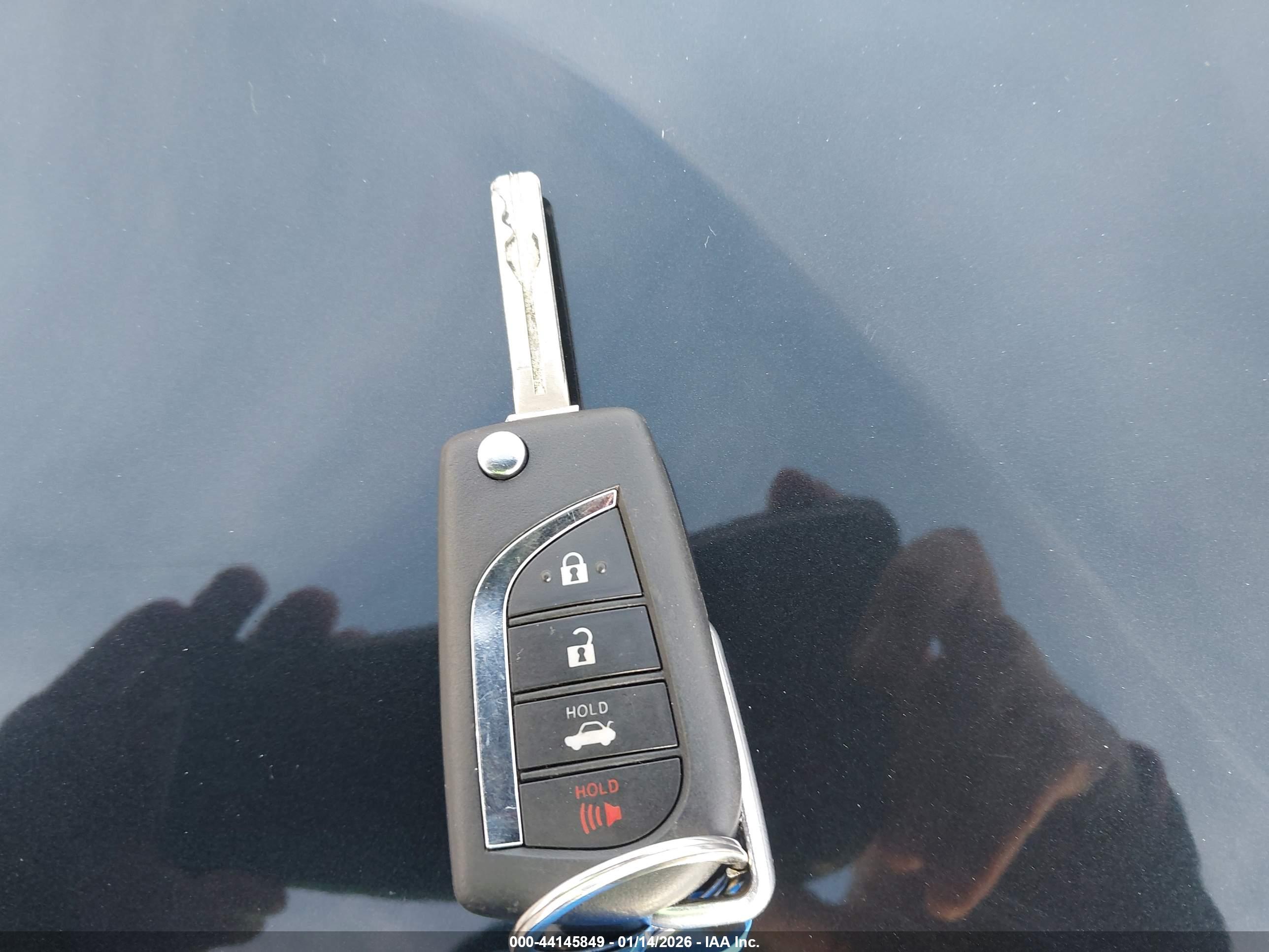 TOYOTA COROLLA image 11