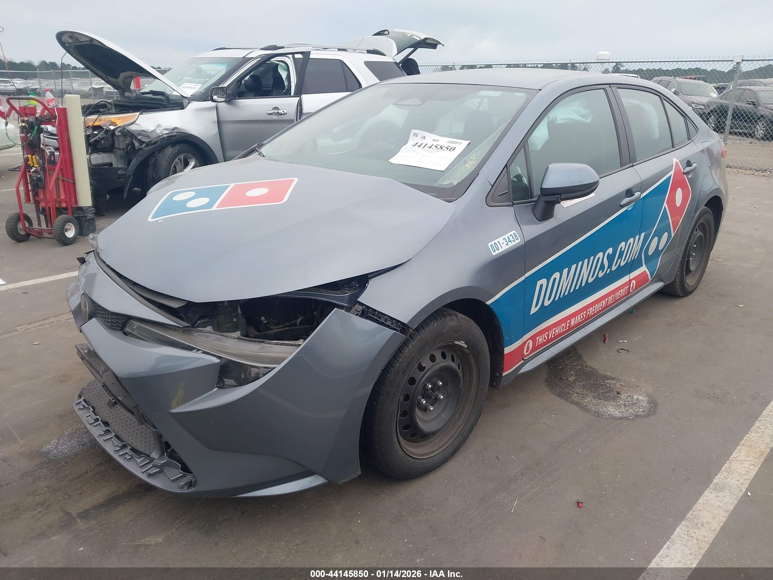 TOYOTA COROLLA image 2