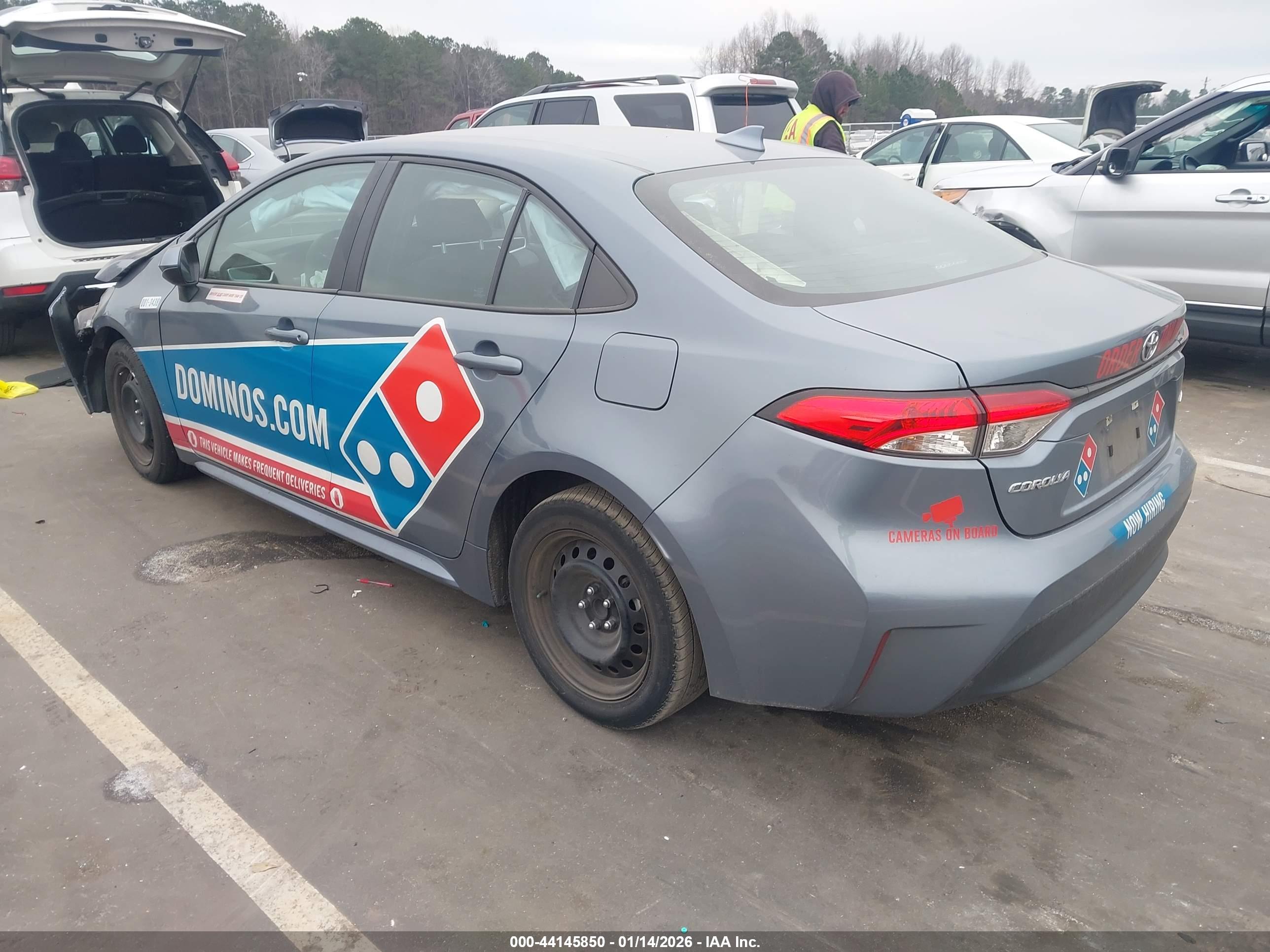 TOYOTA COROLLA image 3