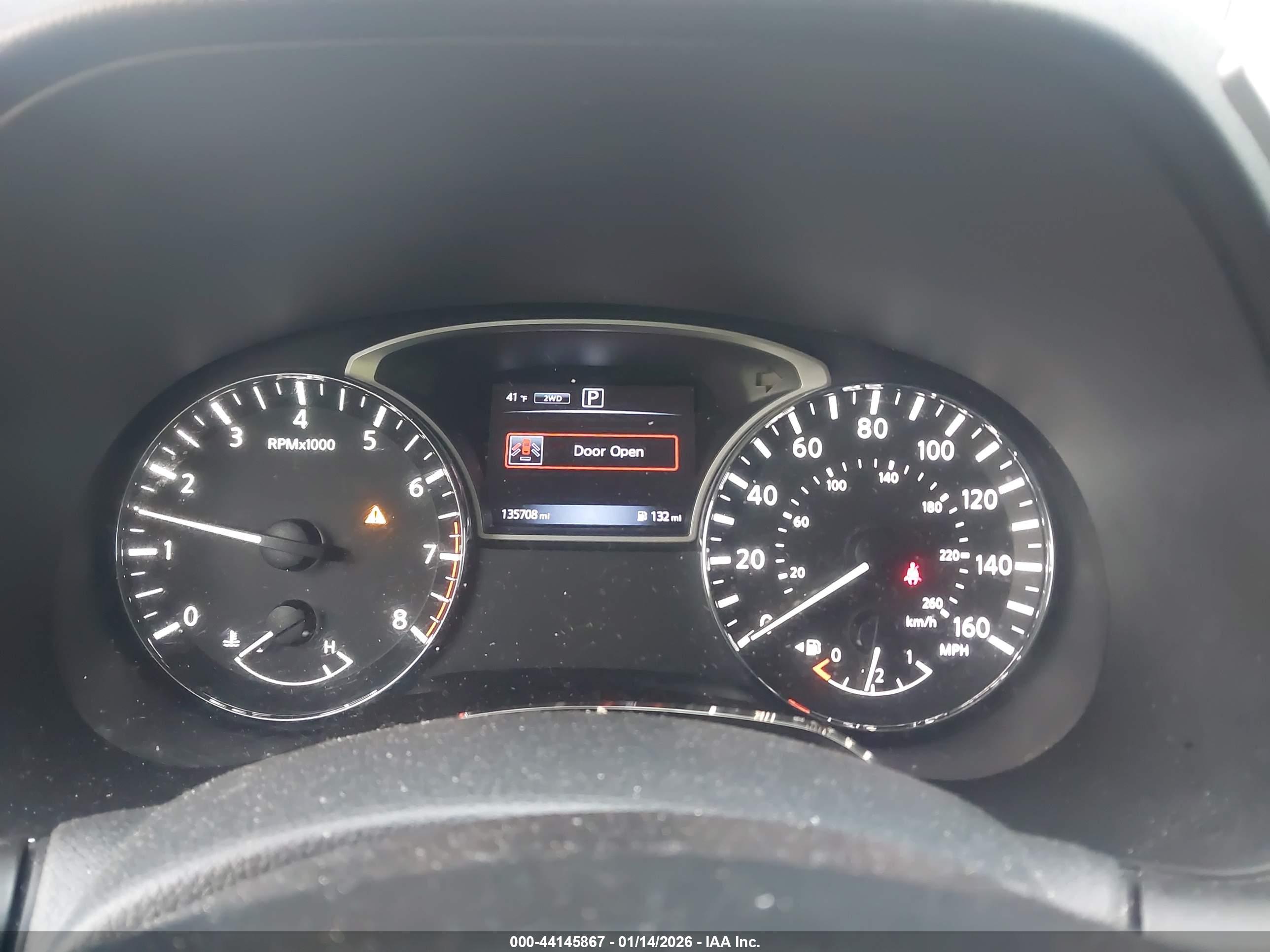 NISSAN PATHFINDER image 7