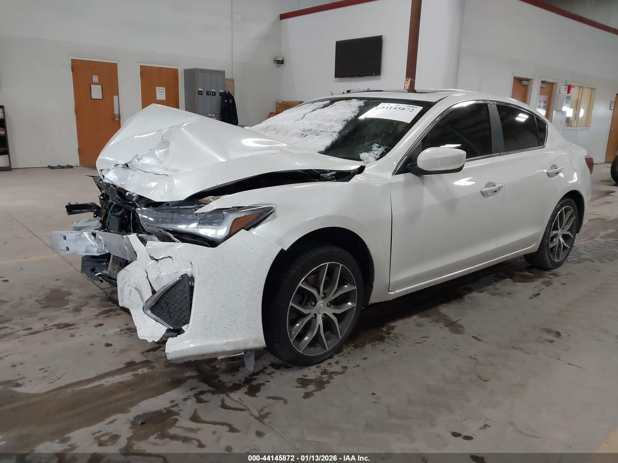 ACURA ILX image 2