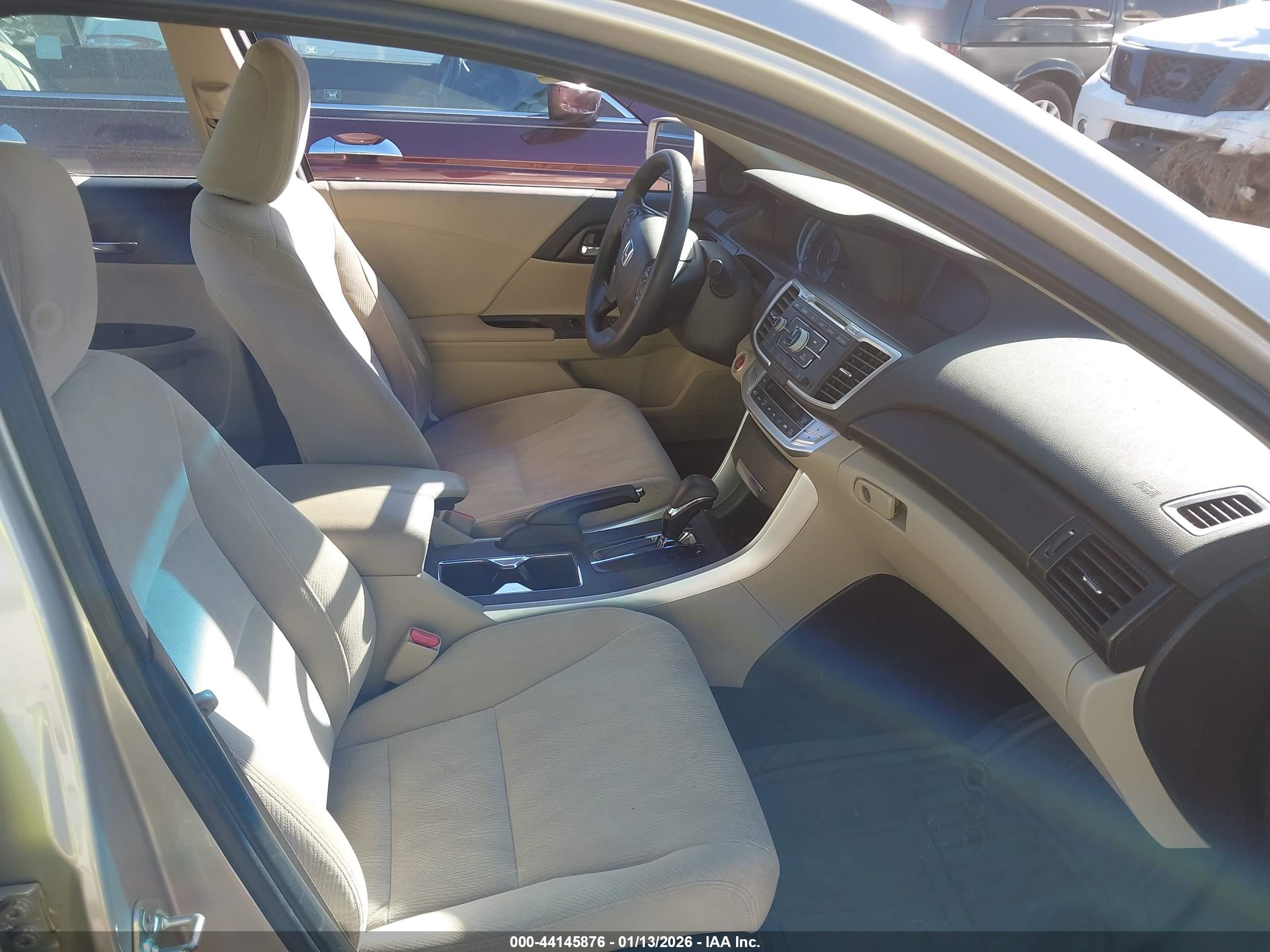 HONDA ACCORD image 5