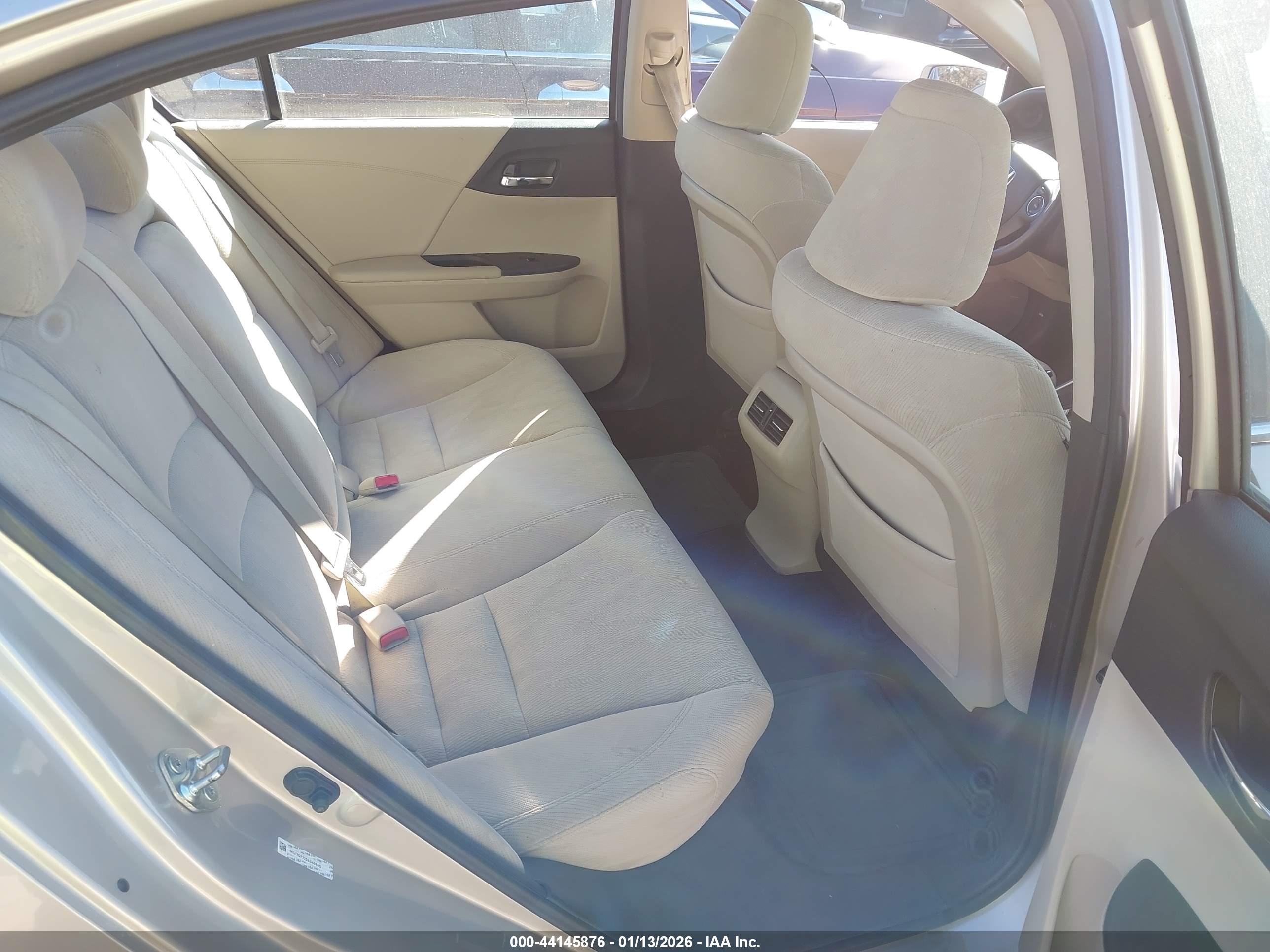 HONDA ACCORD image 8