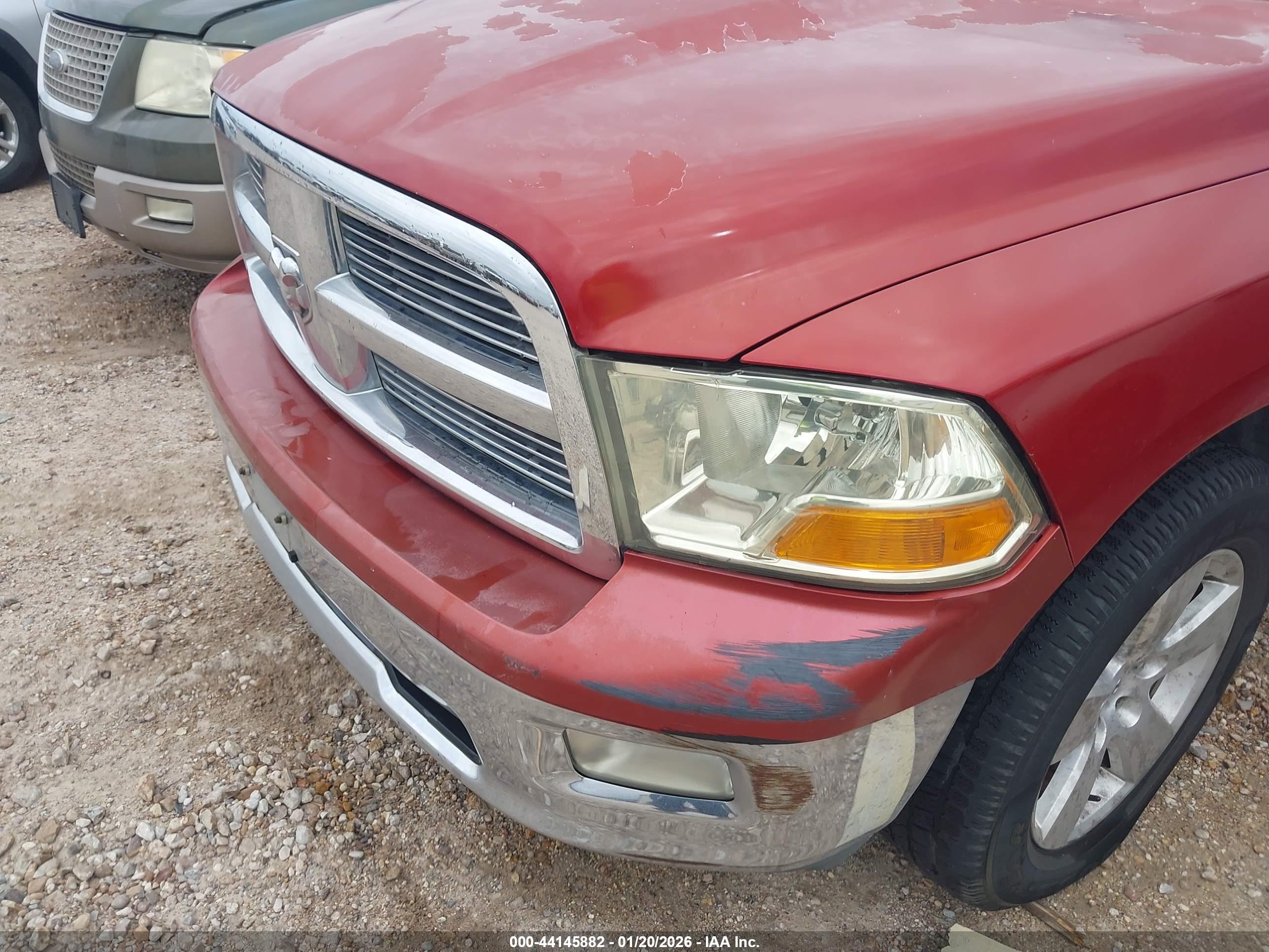 DODGE RAM image 6