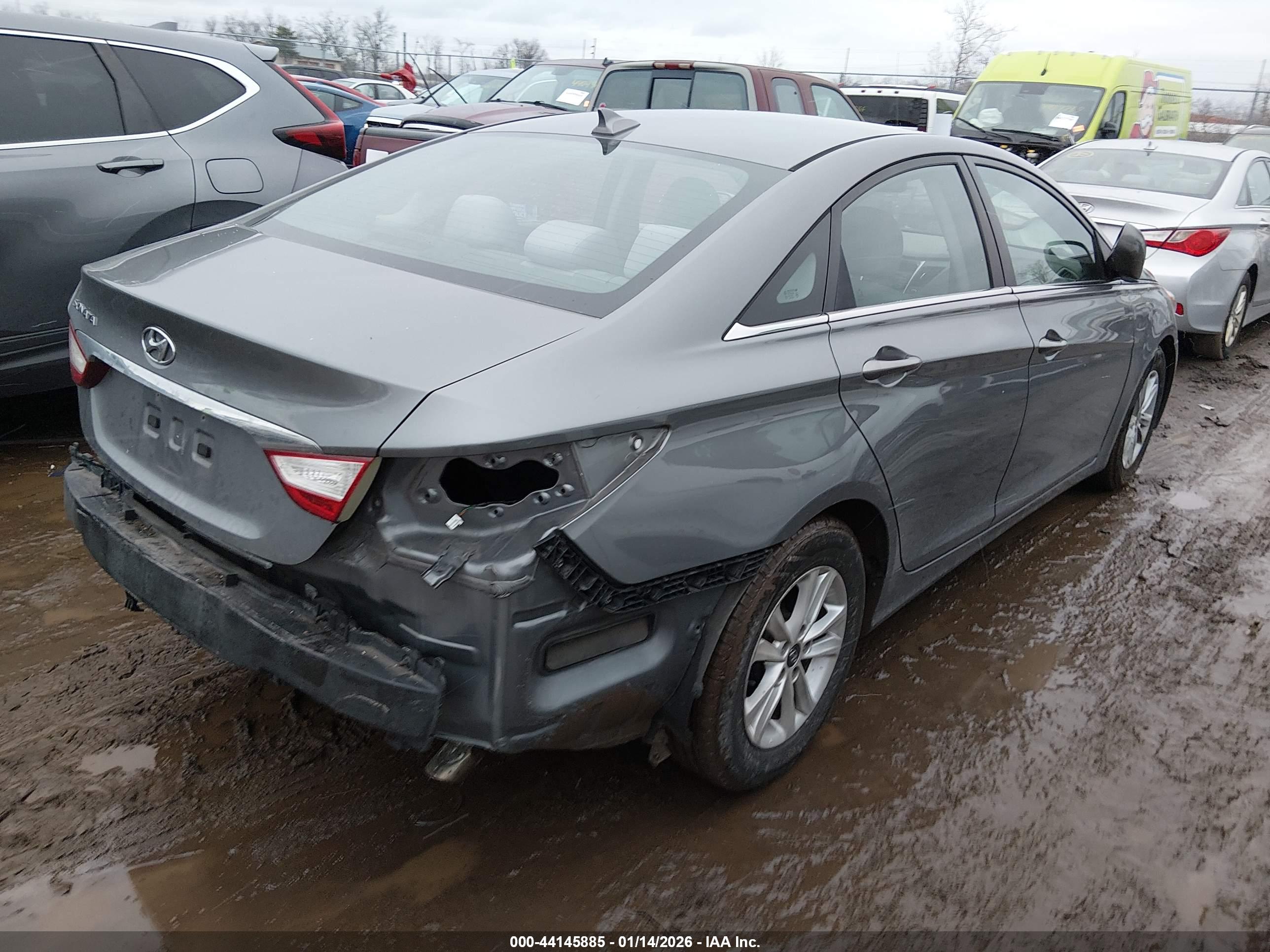 HYUNDAI SONATA image 4