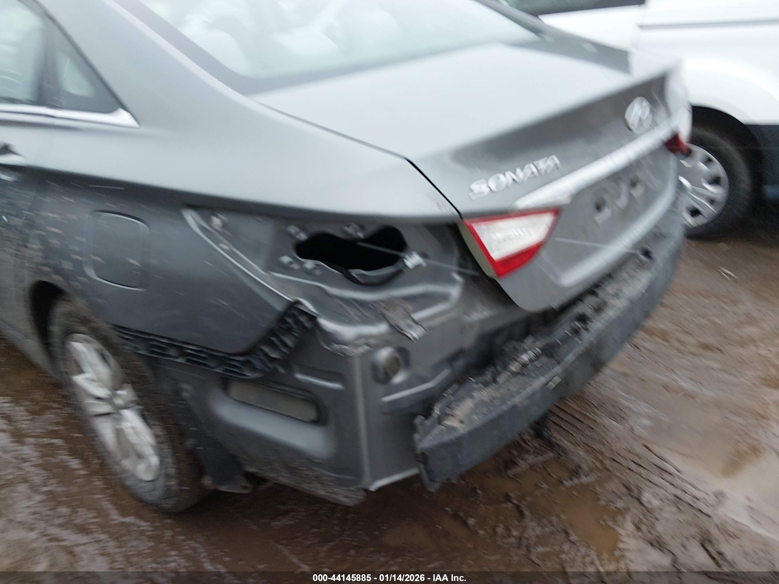 HYUNDAI SONATA image 6